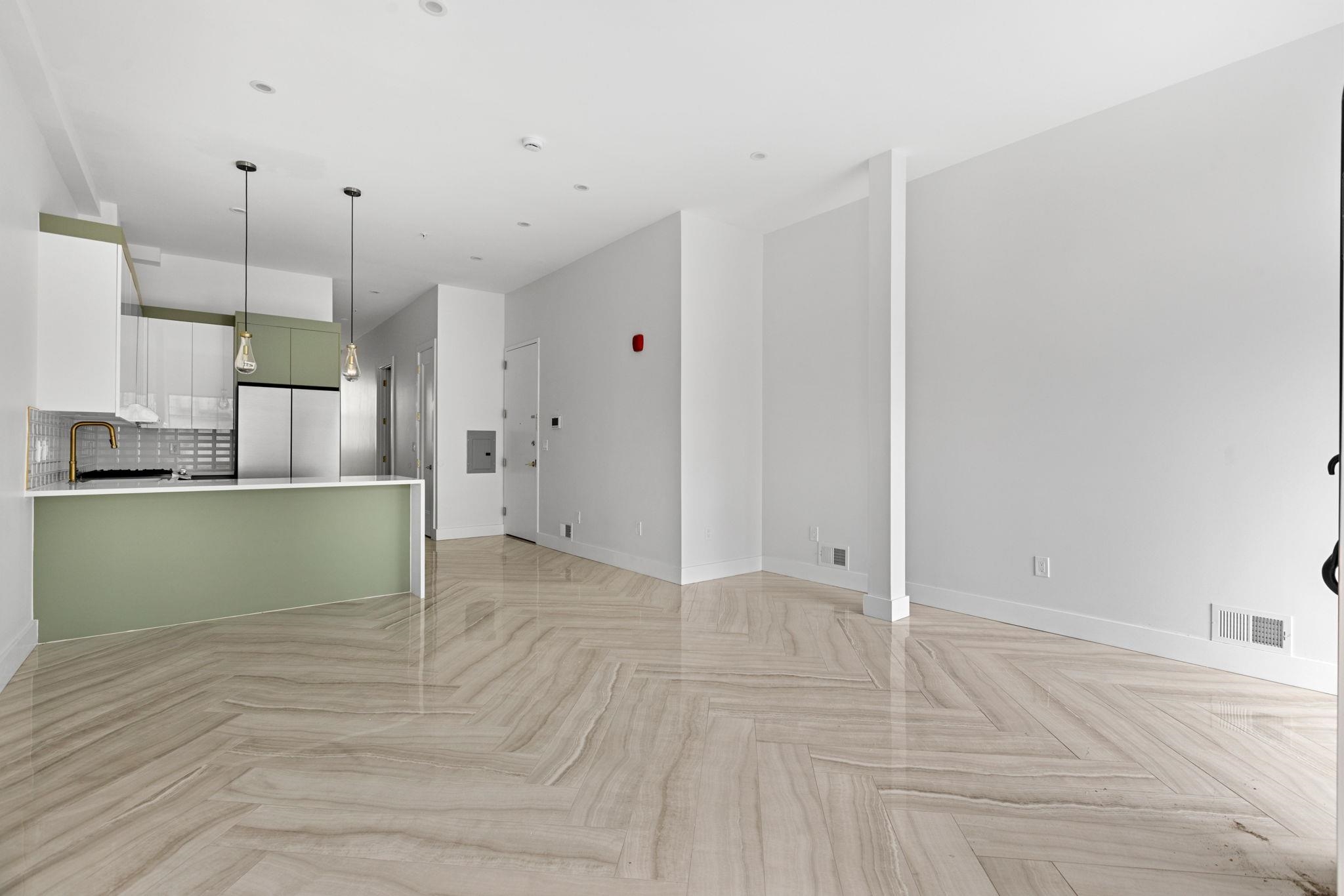 # 250014401 - For Rent in JERSEY CITY - Downtown NJ