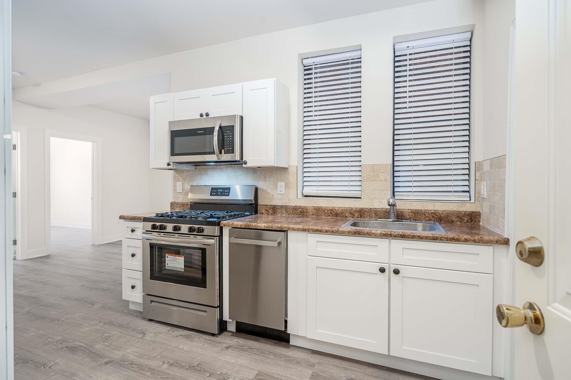 # 250014402 - For Rent in JERSEY CITY - Heights NJ