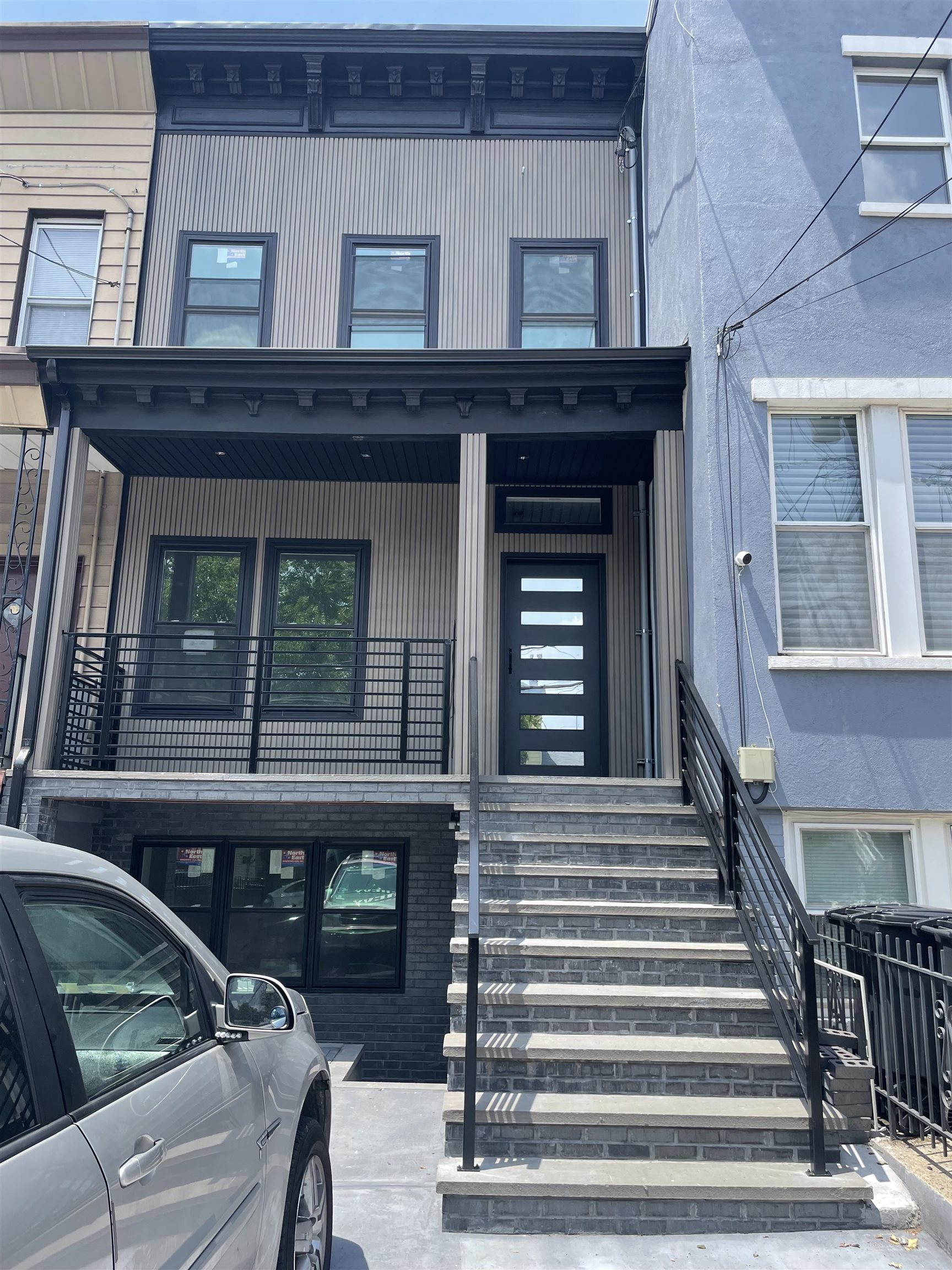 # 250014431 - For Rent in JERSEY CITY - Heights NJ