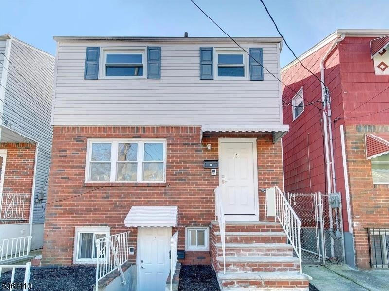 # 250014435 - For Rent in JERSEY CITY - Greenville NJ