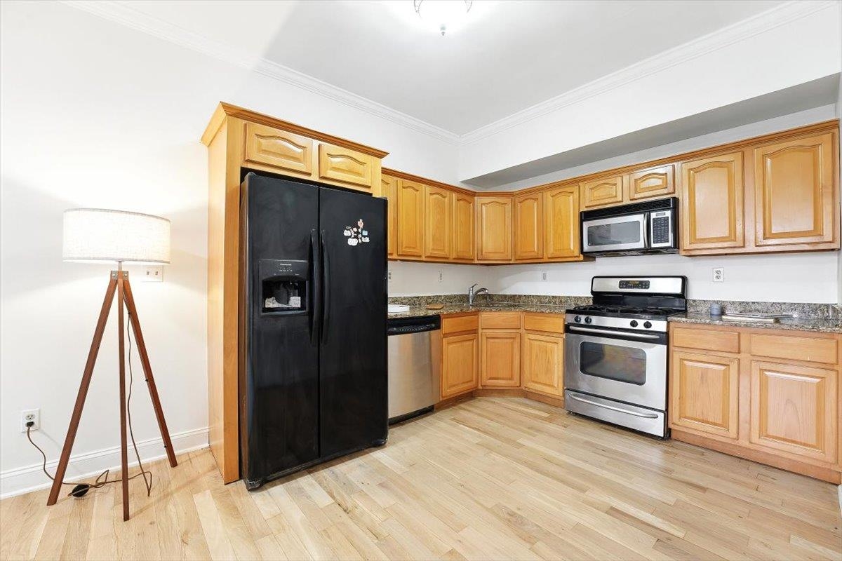 # 250014439 - For Rent in JERSEY CITY - Journal Square NJ
