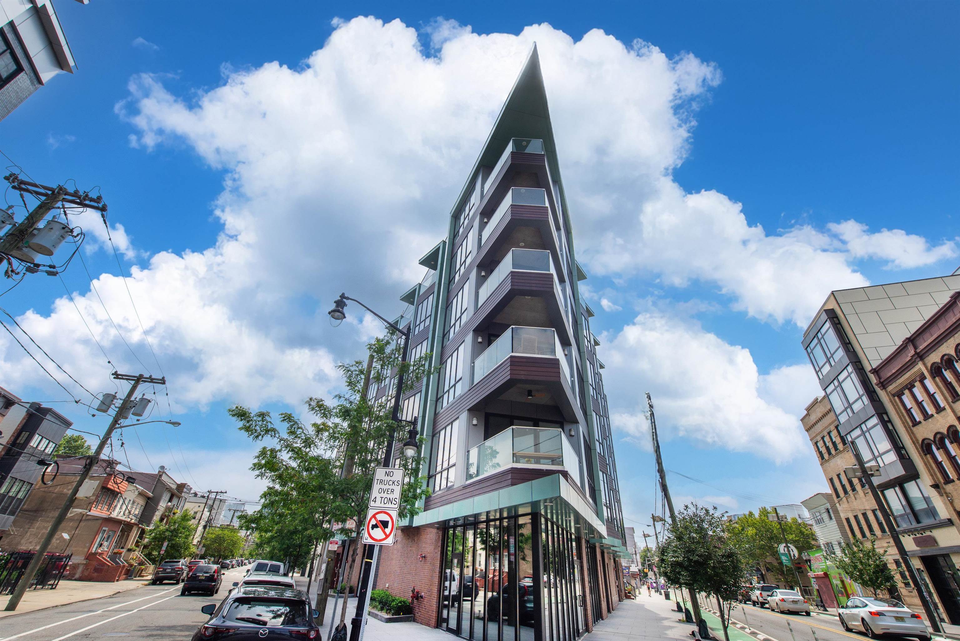 # 250014487 - For Rent in JERSEY CITY - Downtown NJ