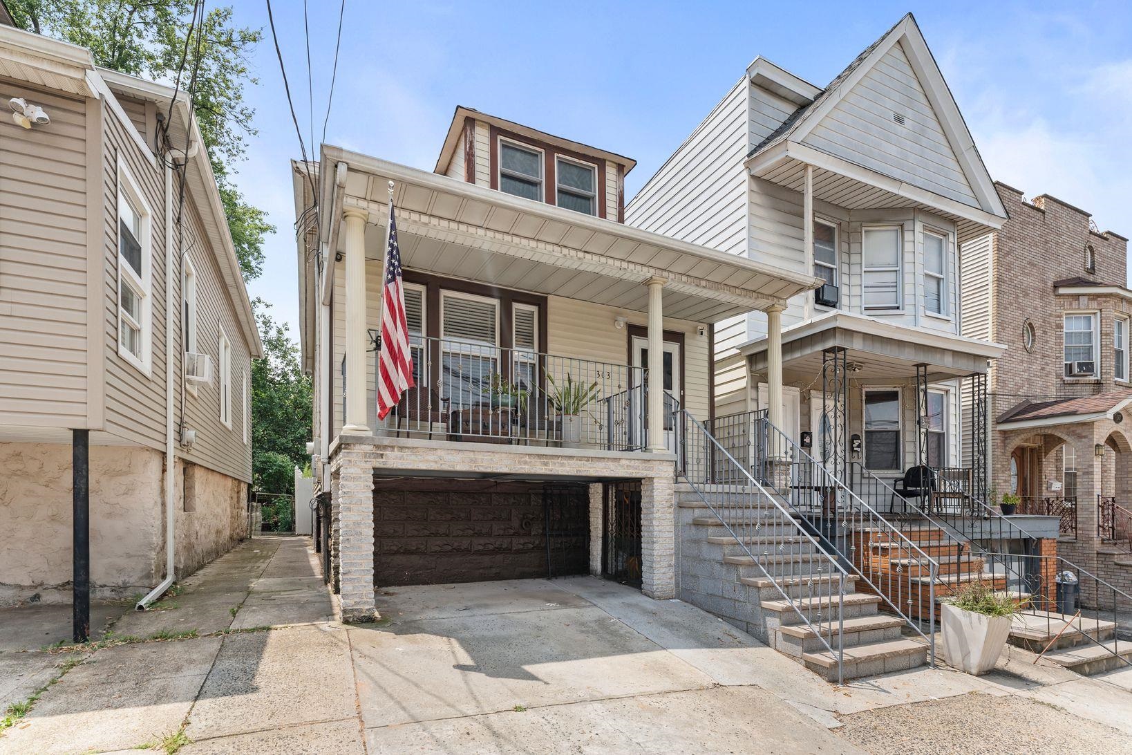 # 250014507 - For Rent in JERSEY CITY - Greenville NJ