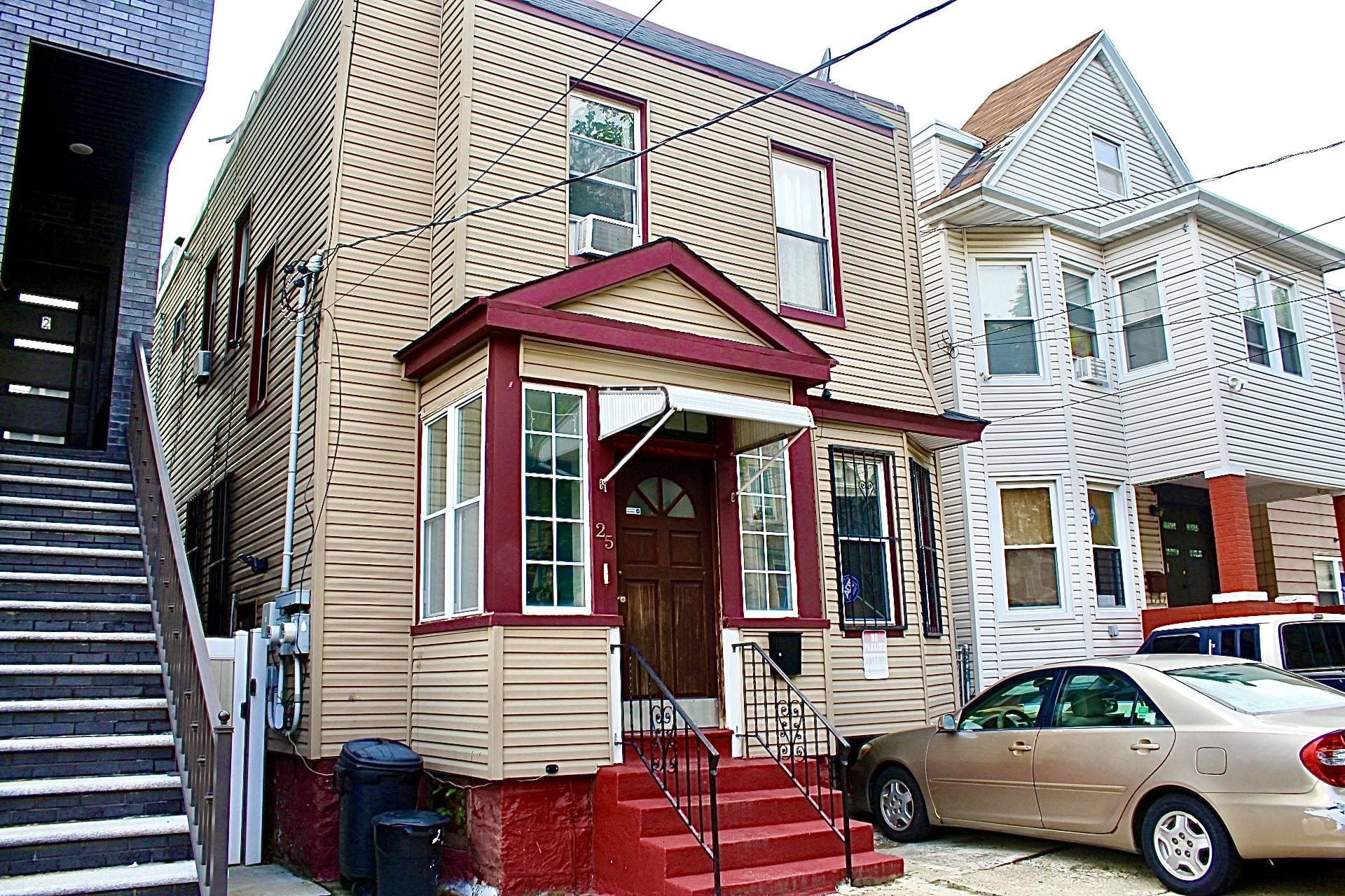 # 250014511 - For Rent in JERSEY CITY - Journal Square NJ