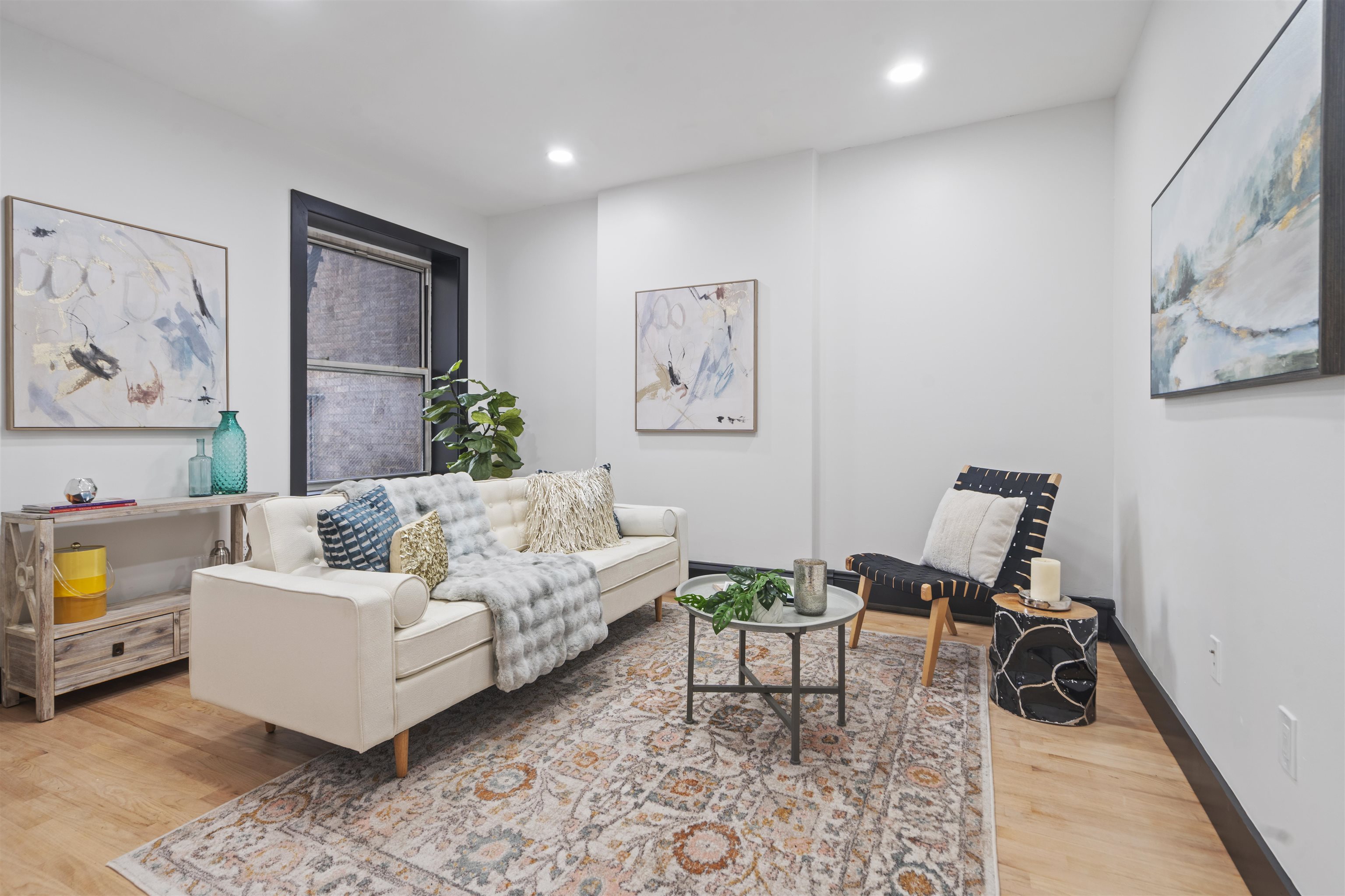 # 250014512 - For Rent in JERSEY CITY - Heights NJ