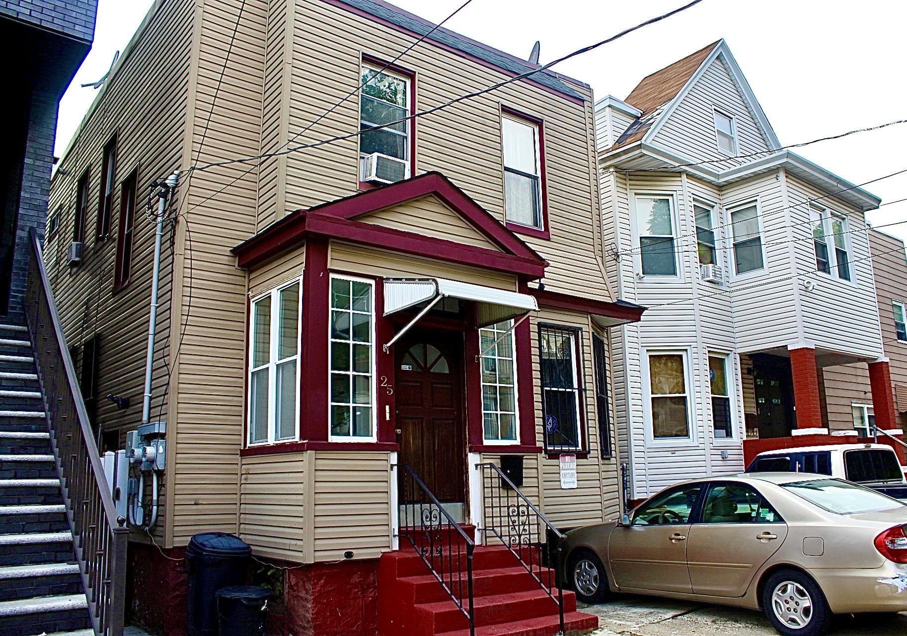 # 250014513 - For Rent in JERSEY CITY - Journal Square NJ