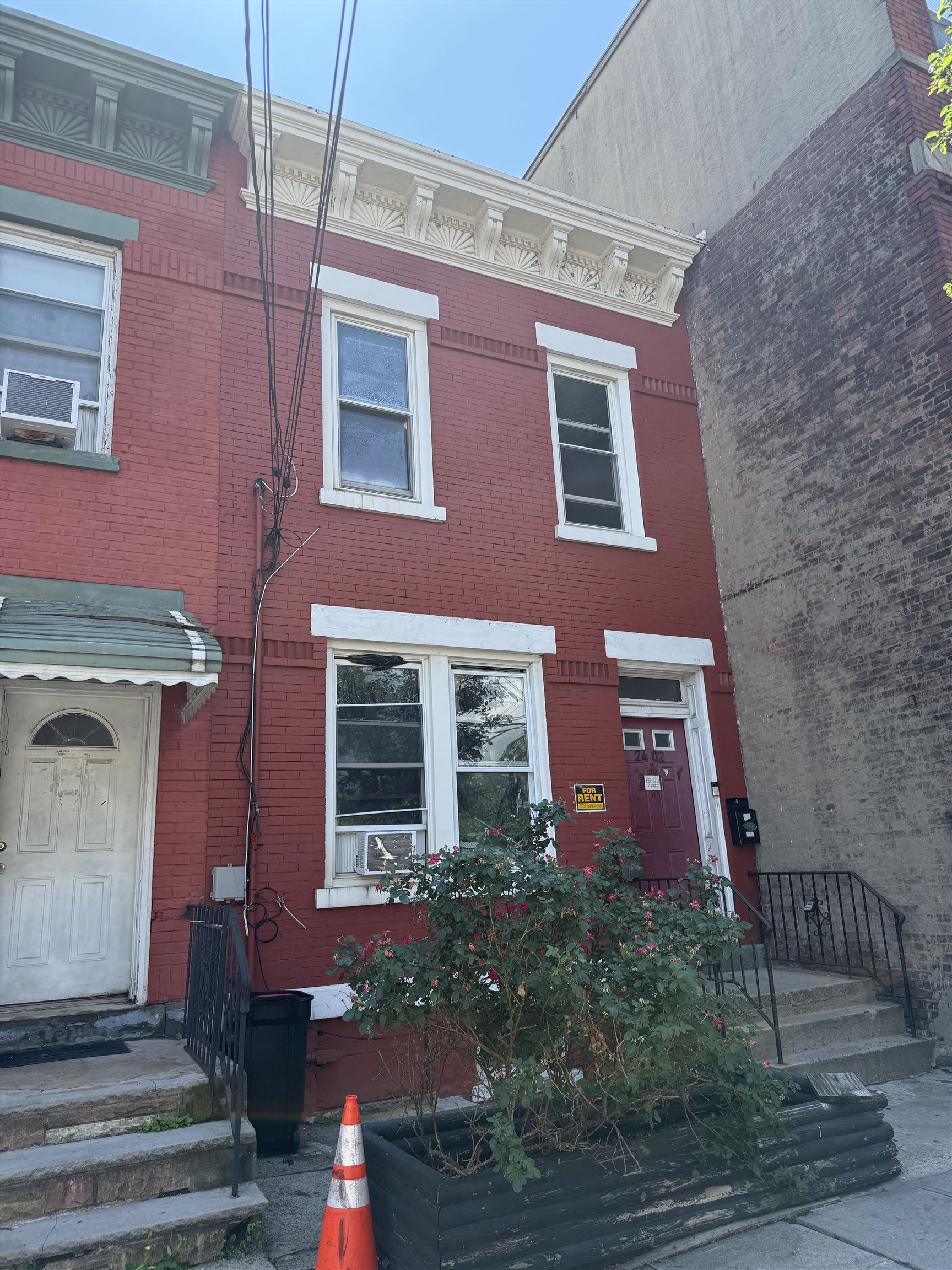 # 250014515 - For Rent in Union City NJ