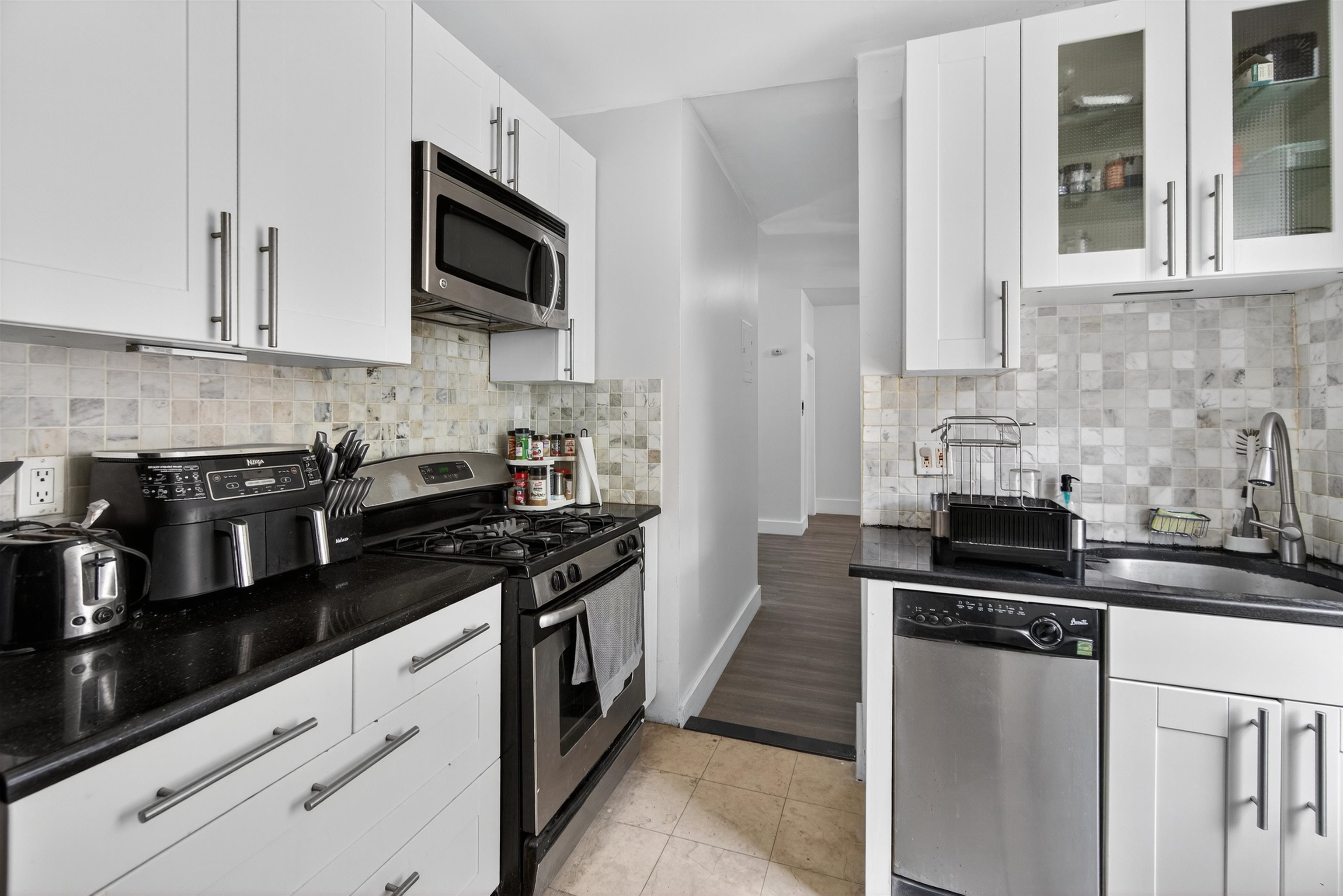 # 250014658 - For Rent in JERSEY CITY - Journal Square NJ