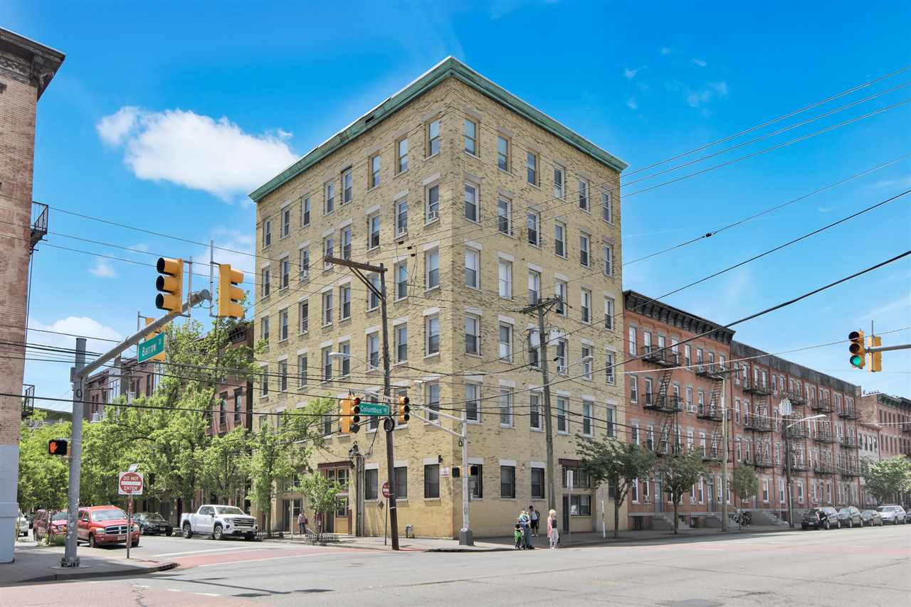 # 250014681 - For Rent in JERSEY CITY - Downtown NJ