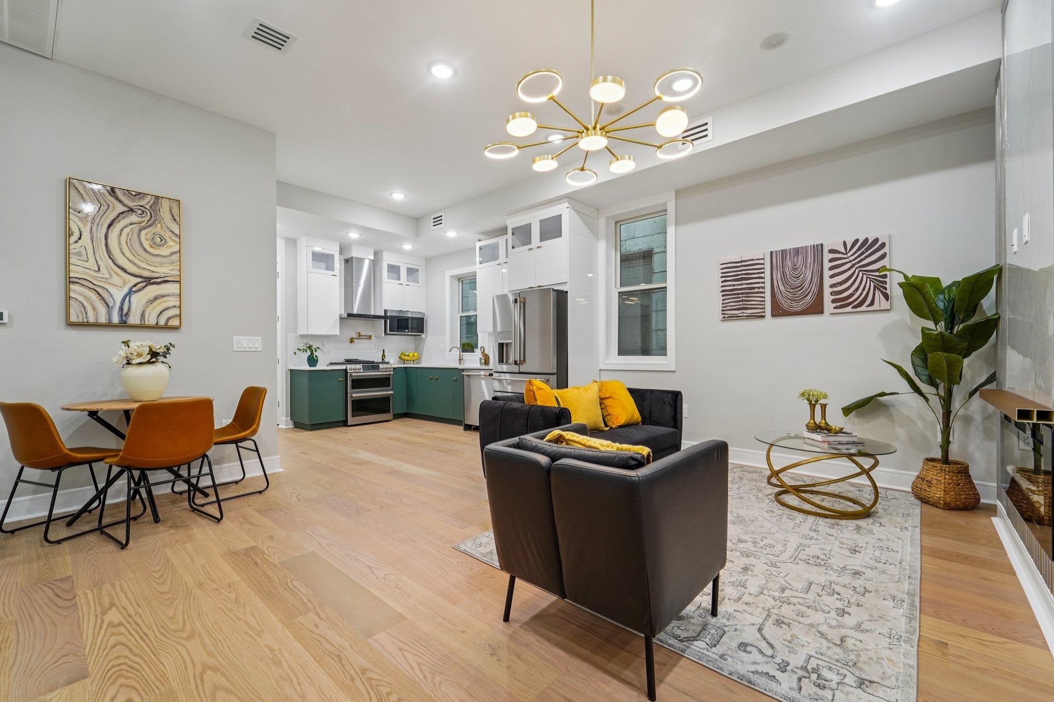 # 250014687 - For Rent in JERSEY CITY - Journal Square NJ