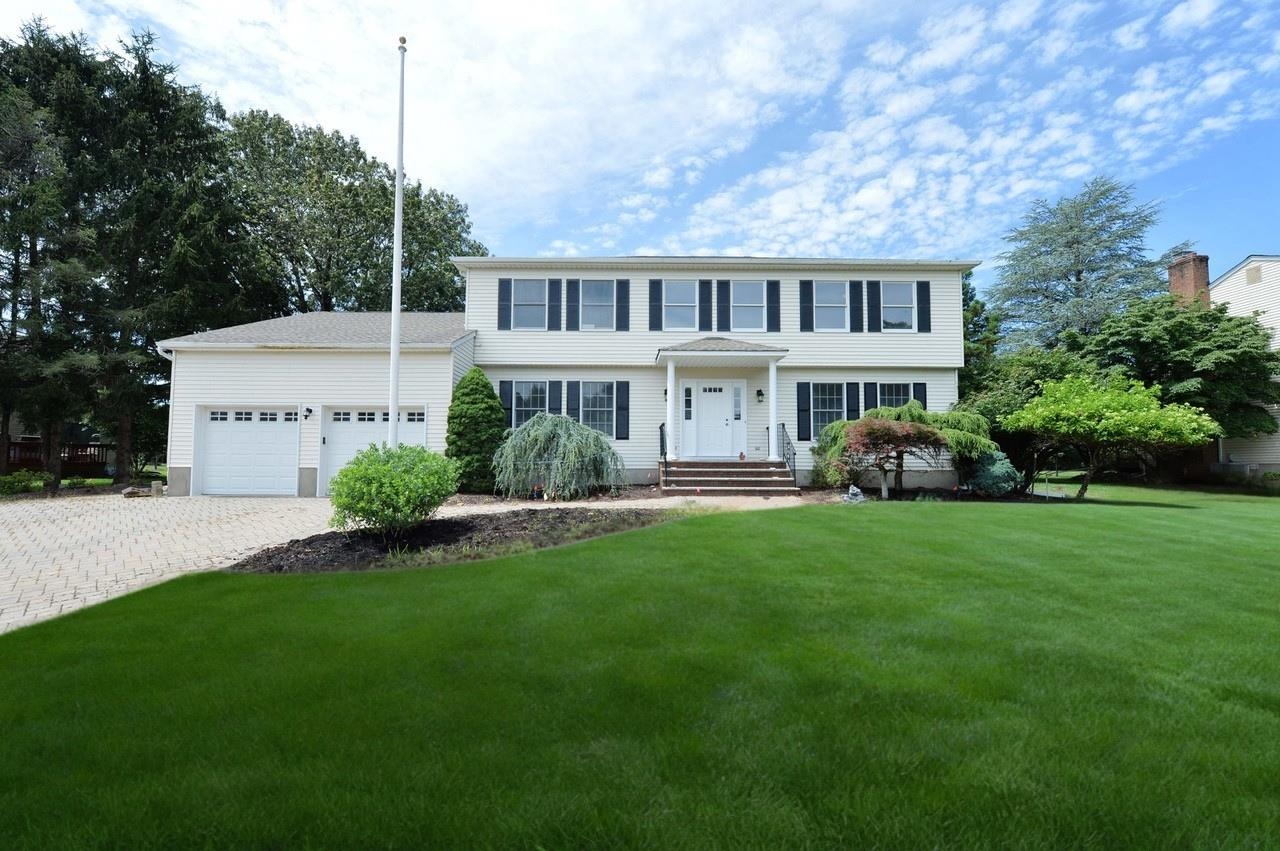 # 250014746 - For Rent in Mahwah NJ