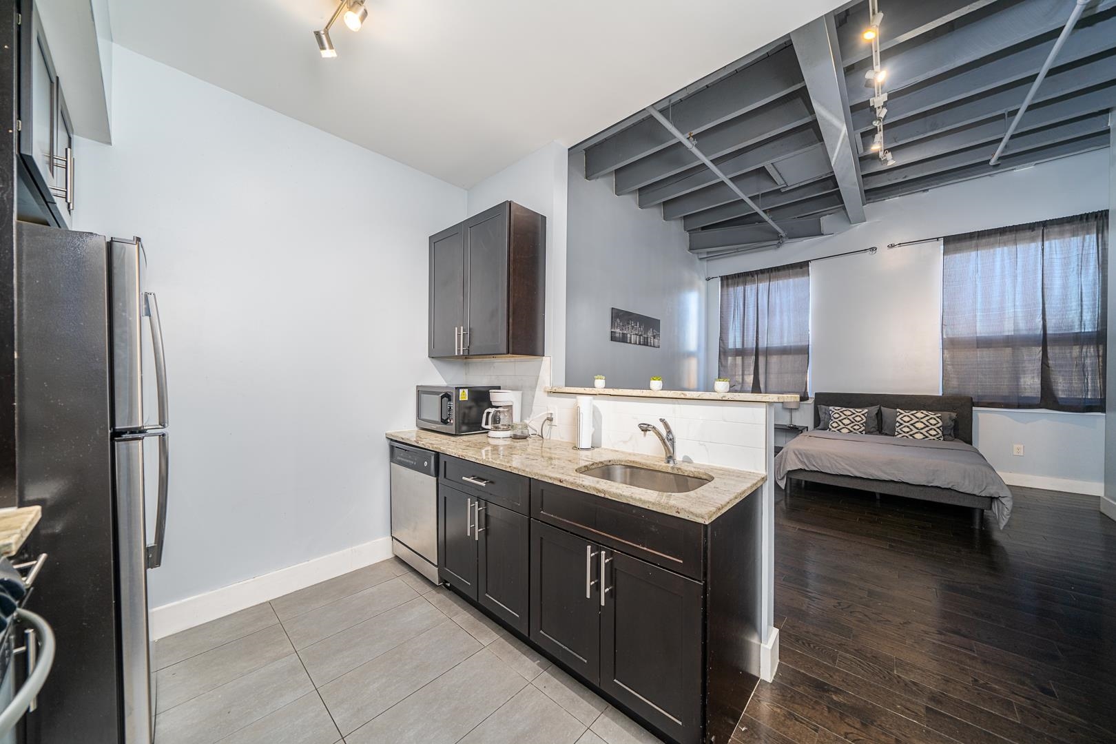 # 250014747 - For Rent in JERSEY CITY - West Bergen NJ