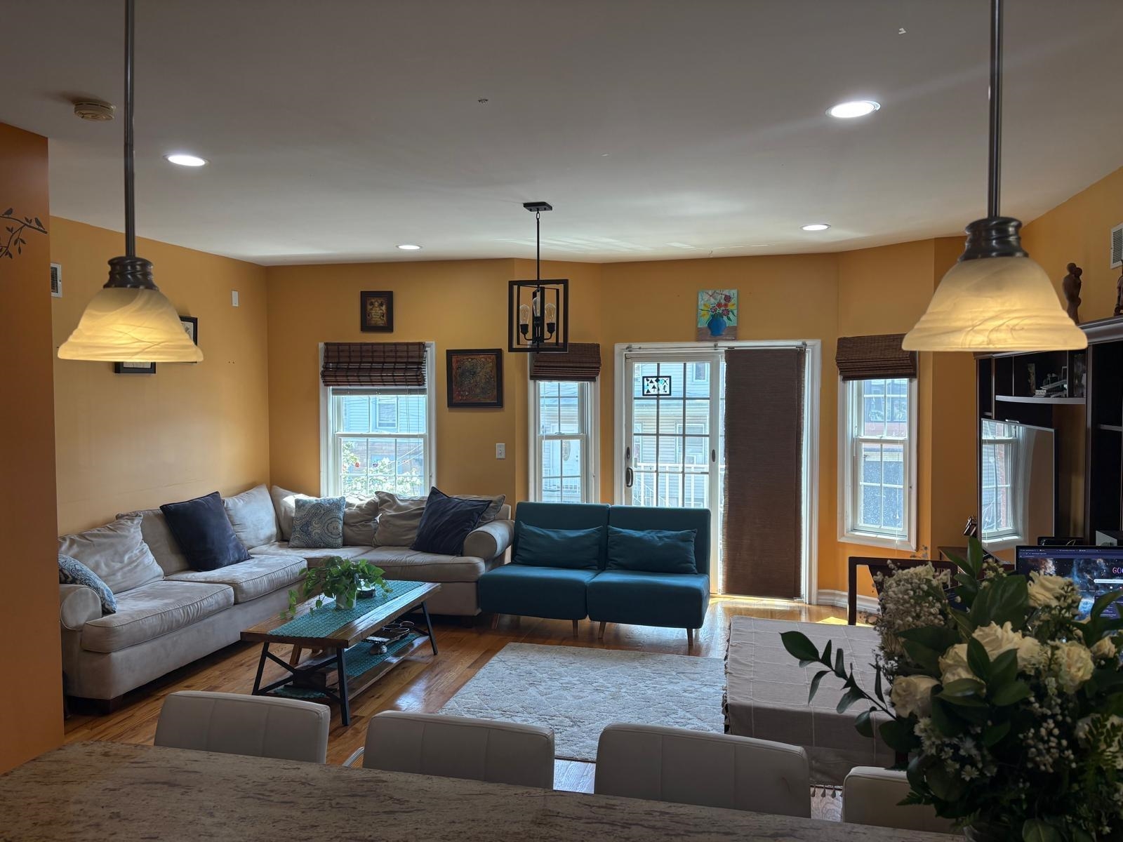 # 250014767 - For Rent in JERSEY CITY - Heights NJ