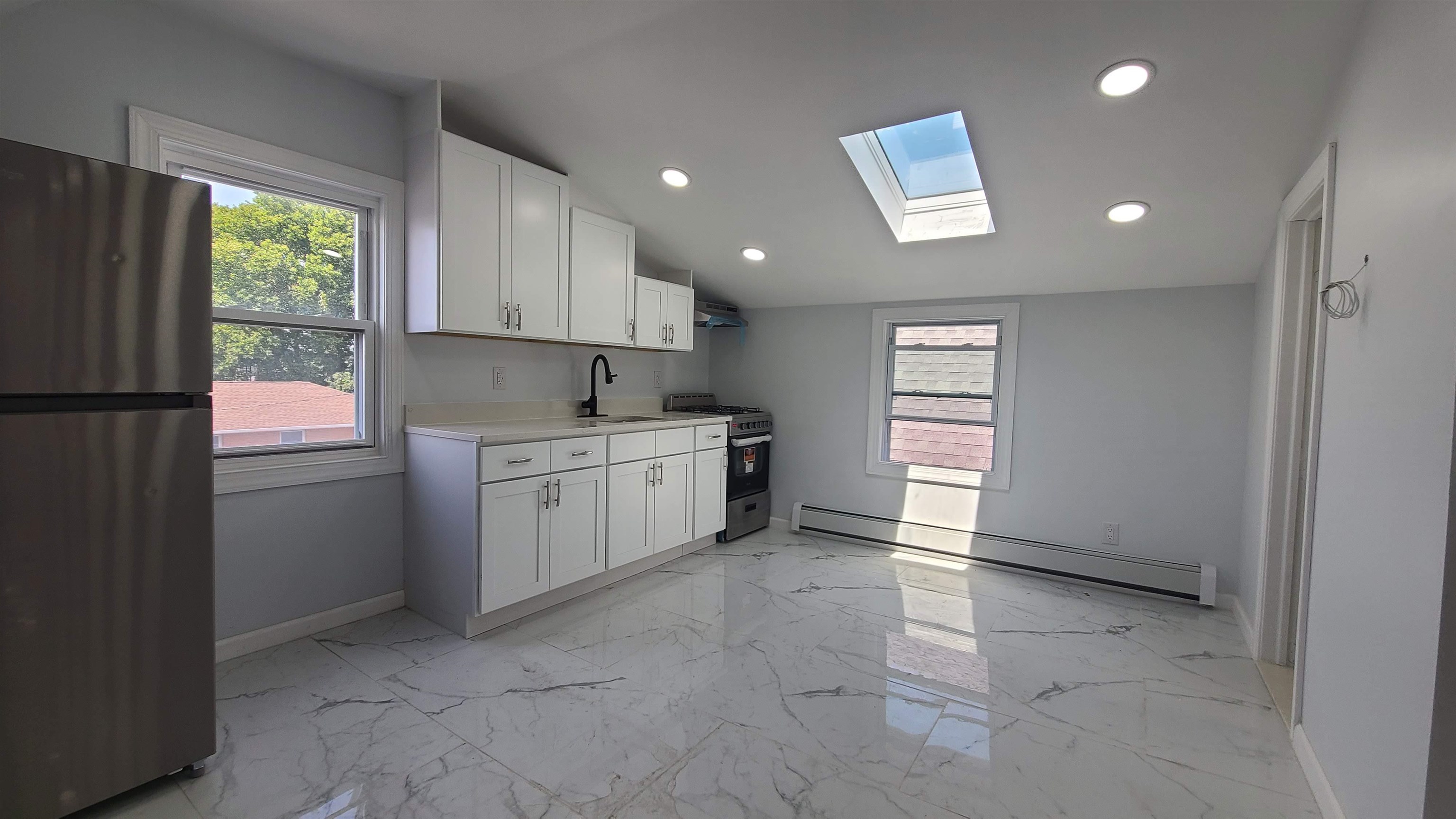# 250014770 - For Rent in JERSEY CITY - Greenville NJ