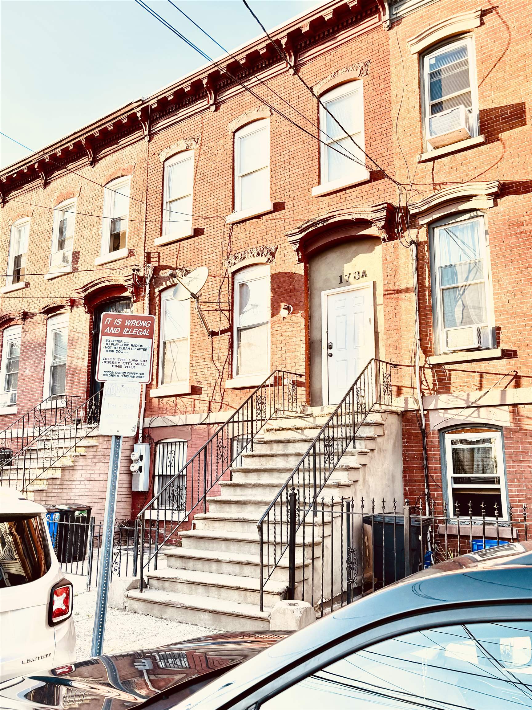 # 250014774 - For Rent in JERSEY CITY - Bergen-Lafayett NJ