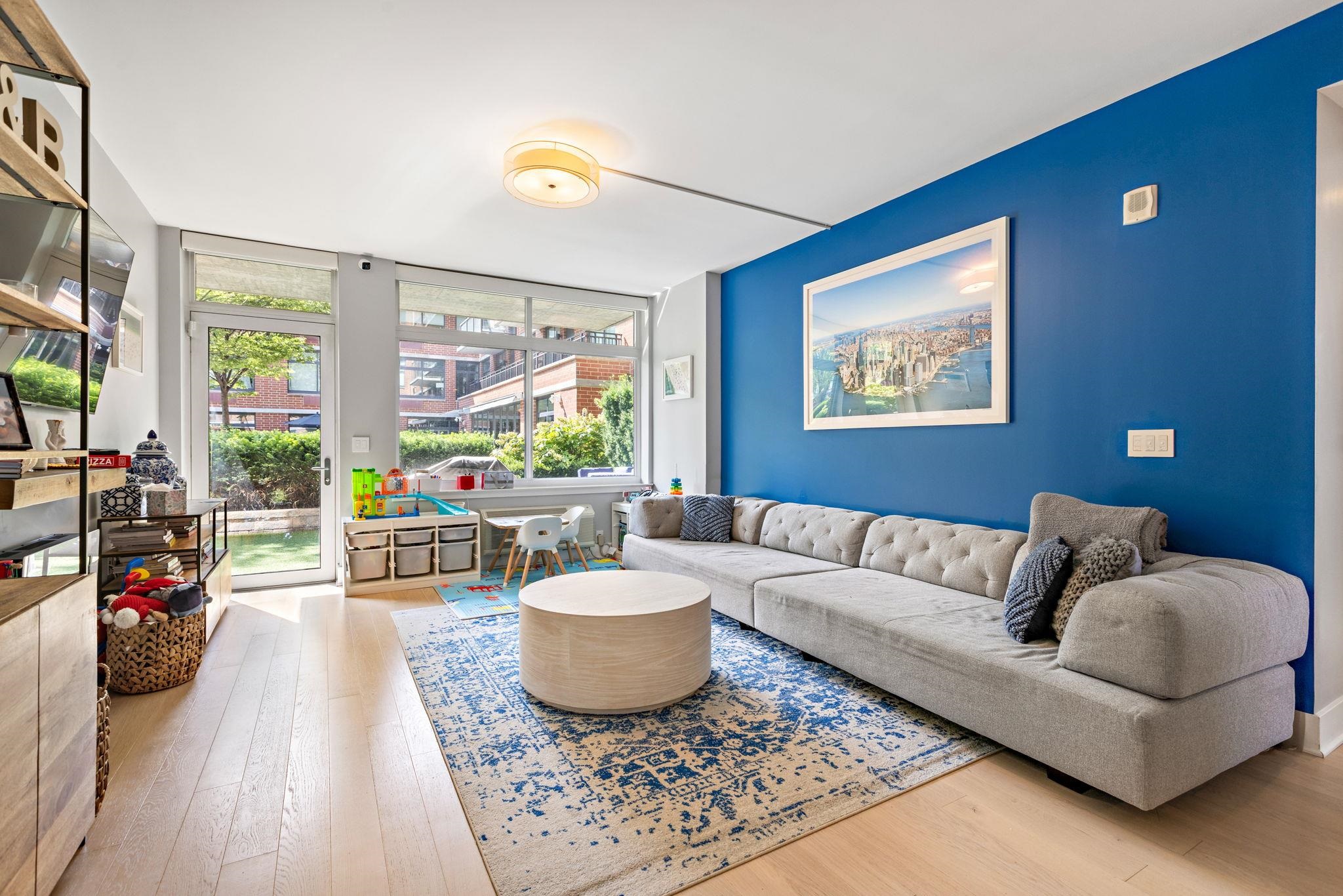 # 250014787 - For Rent in Hoboken NJ