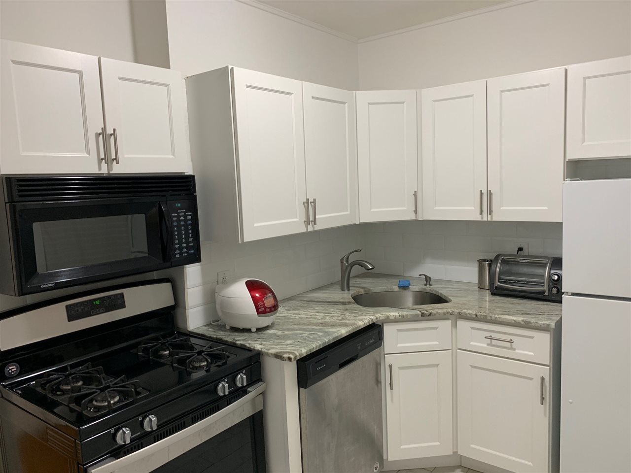 # 250014806 - For Rent in JERSEY CITY - Journal Square NJ