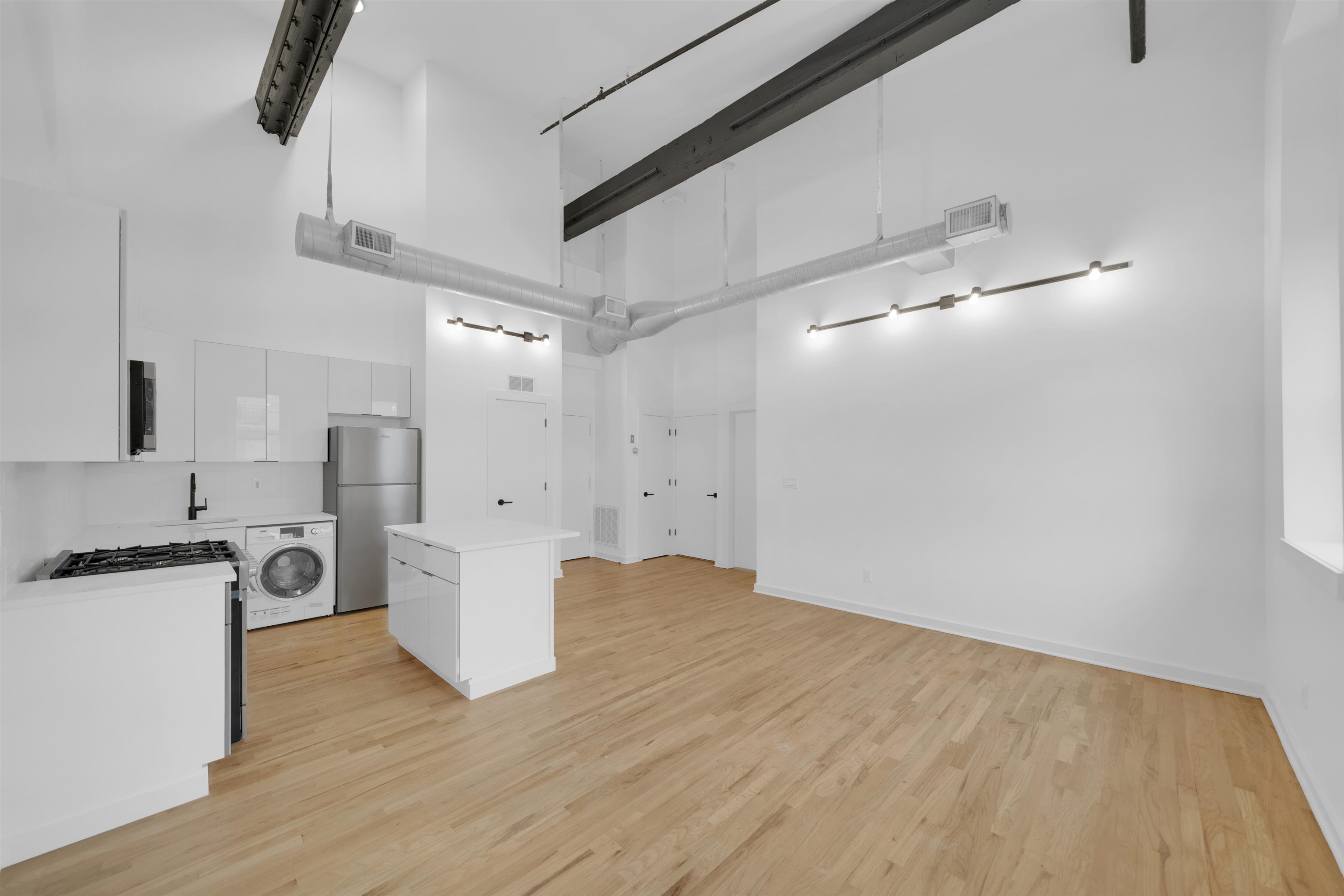 # 250014838 - For Rent in Hoboken NJ
