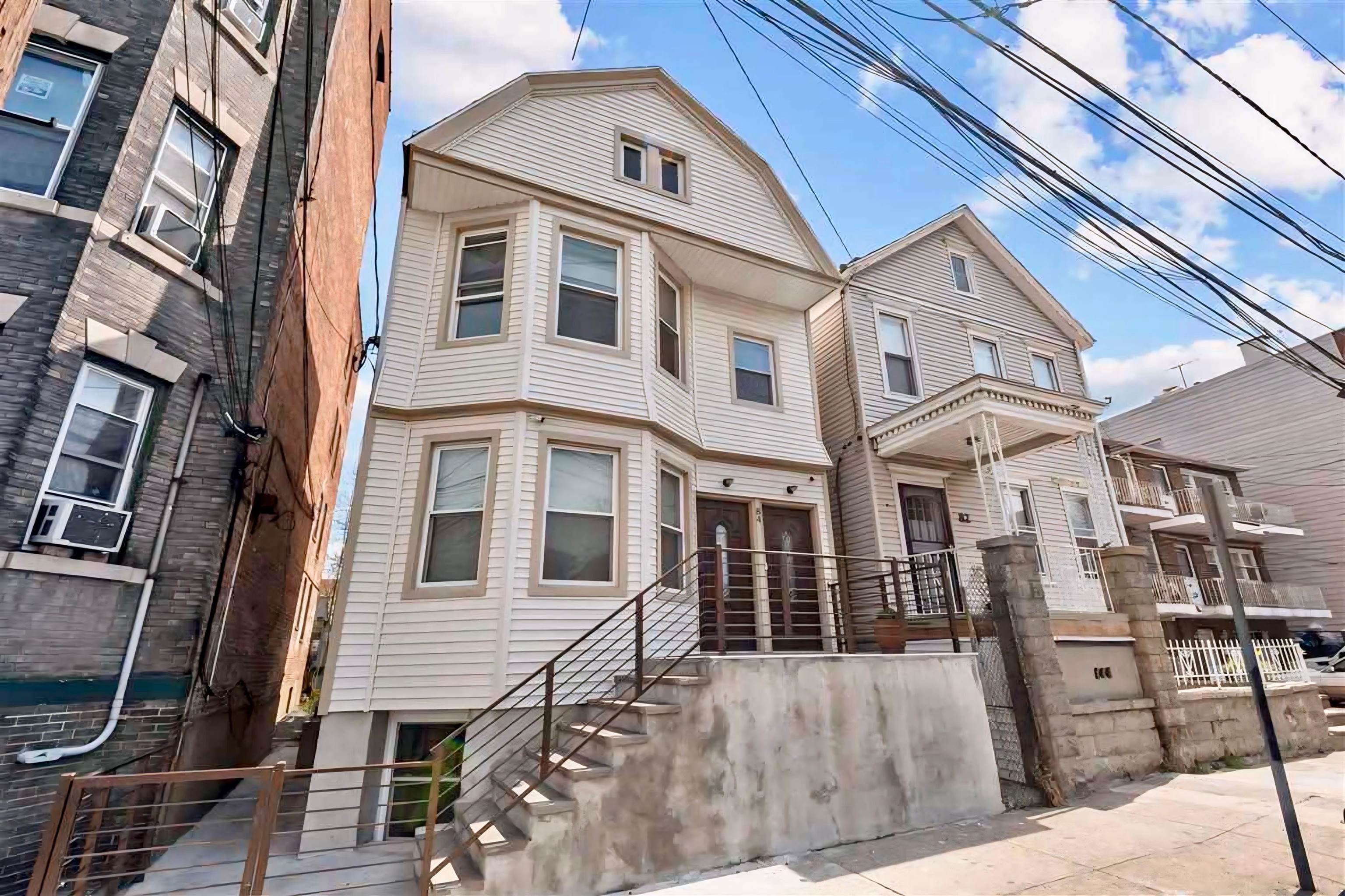 # 250014869 - For Rent in JERSEY CITY - Greenville NJ