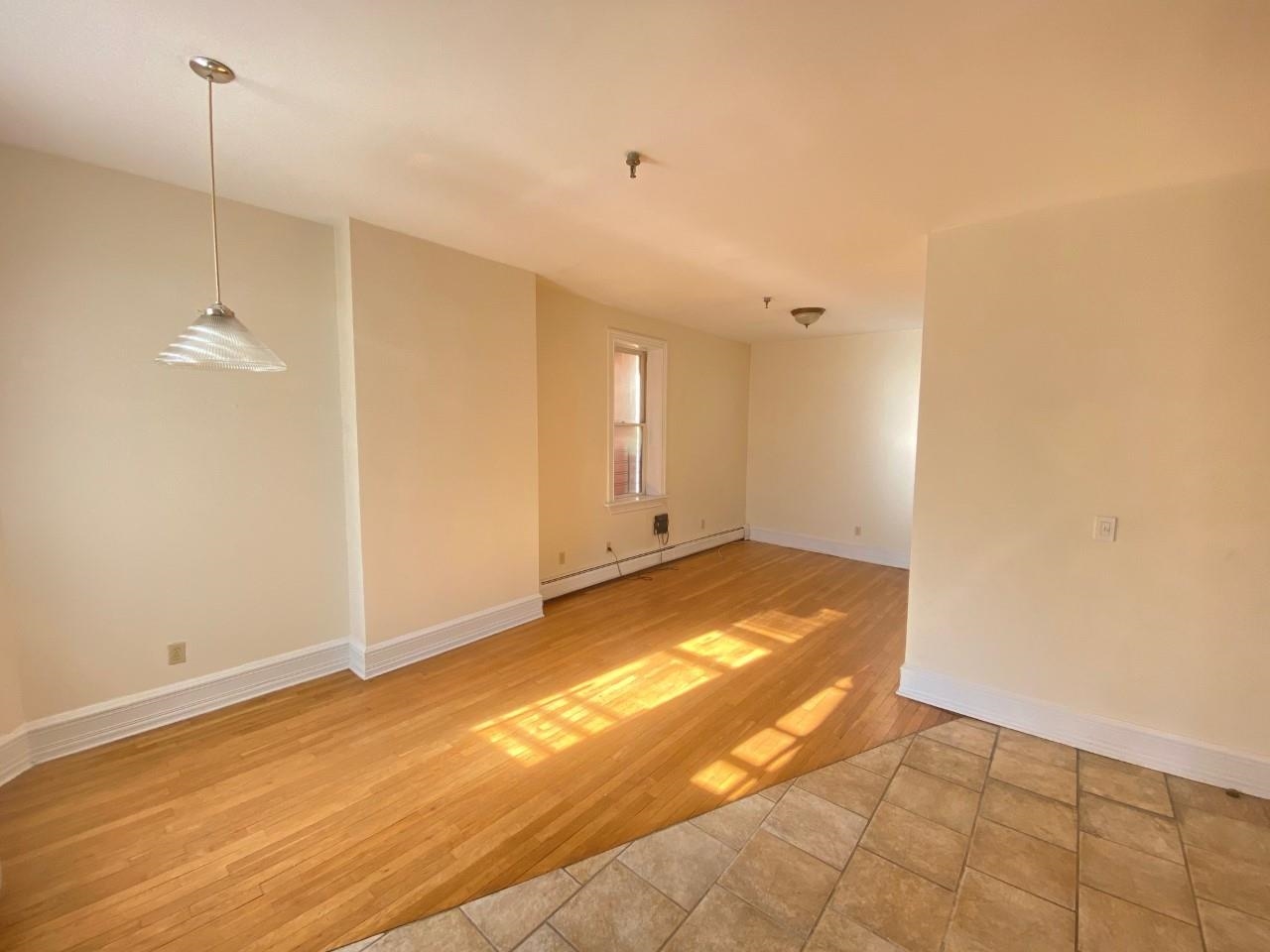 # 250014877 - For Rent in JERSEY CITY - Downtown NJ