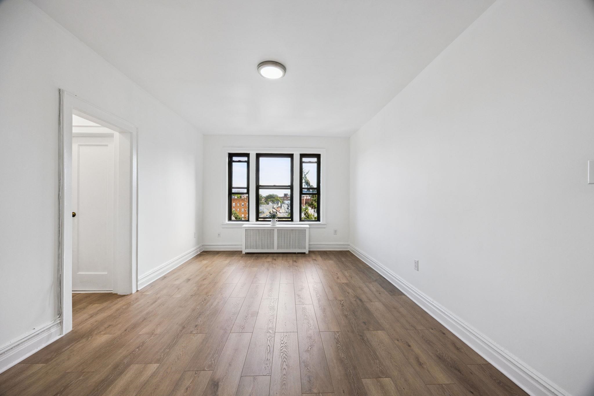 # 250014883 - For Rent in JERSEY CITY - Journal Square NJ