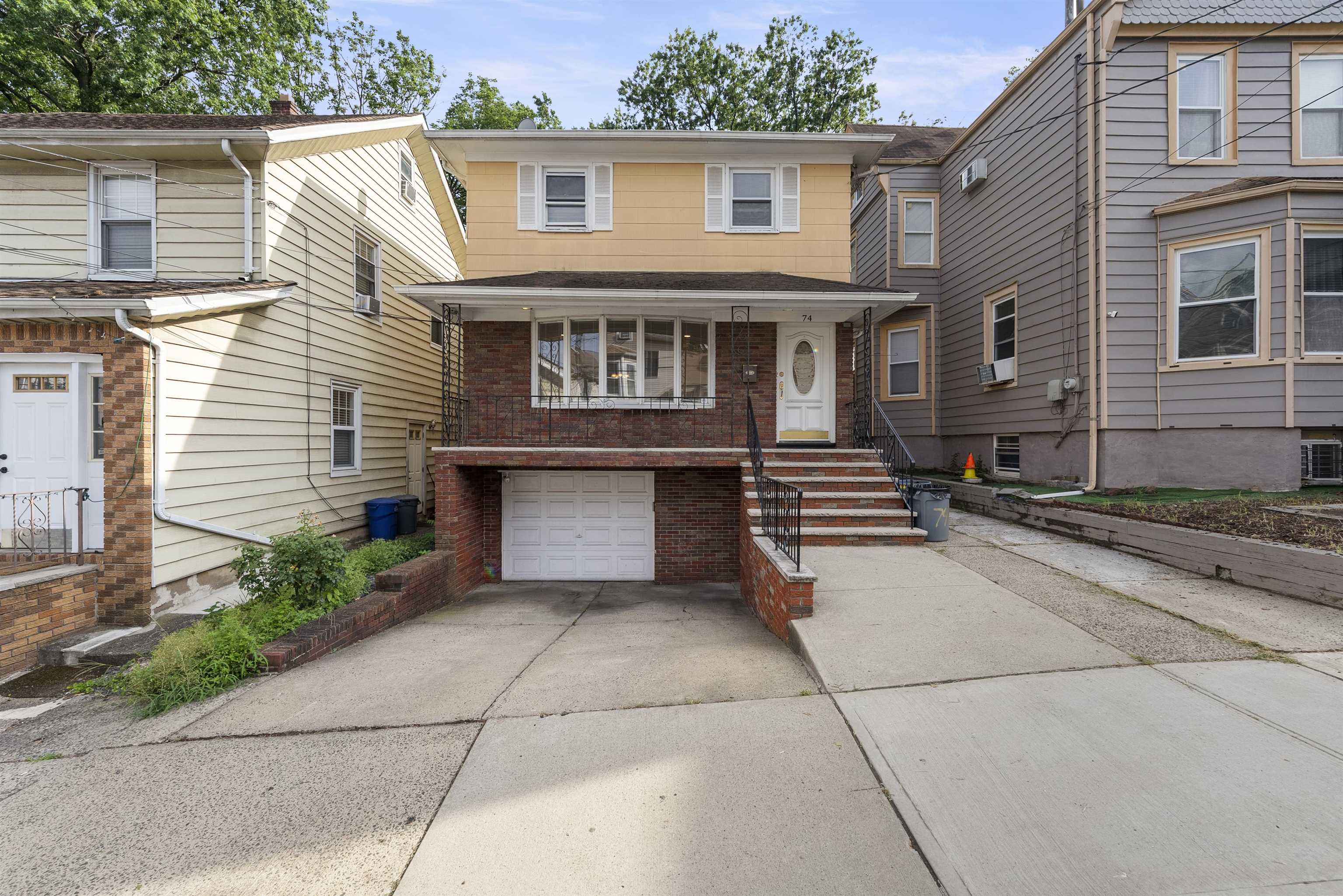 # 250014894 - For Rent in Kearny NJ