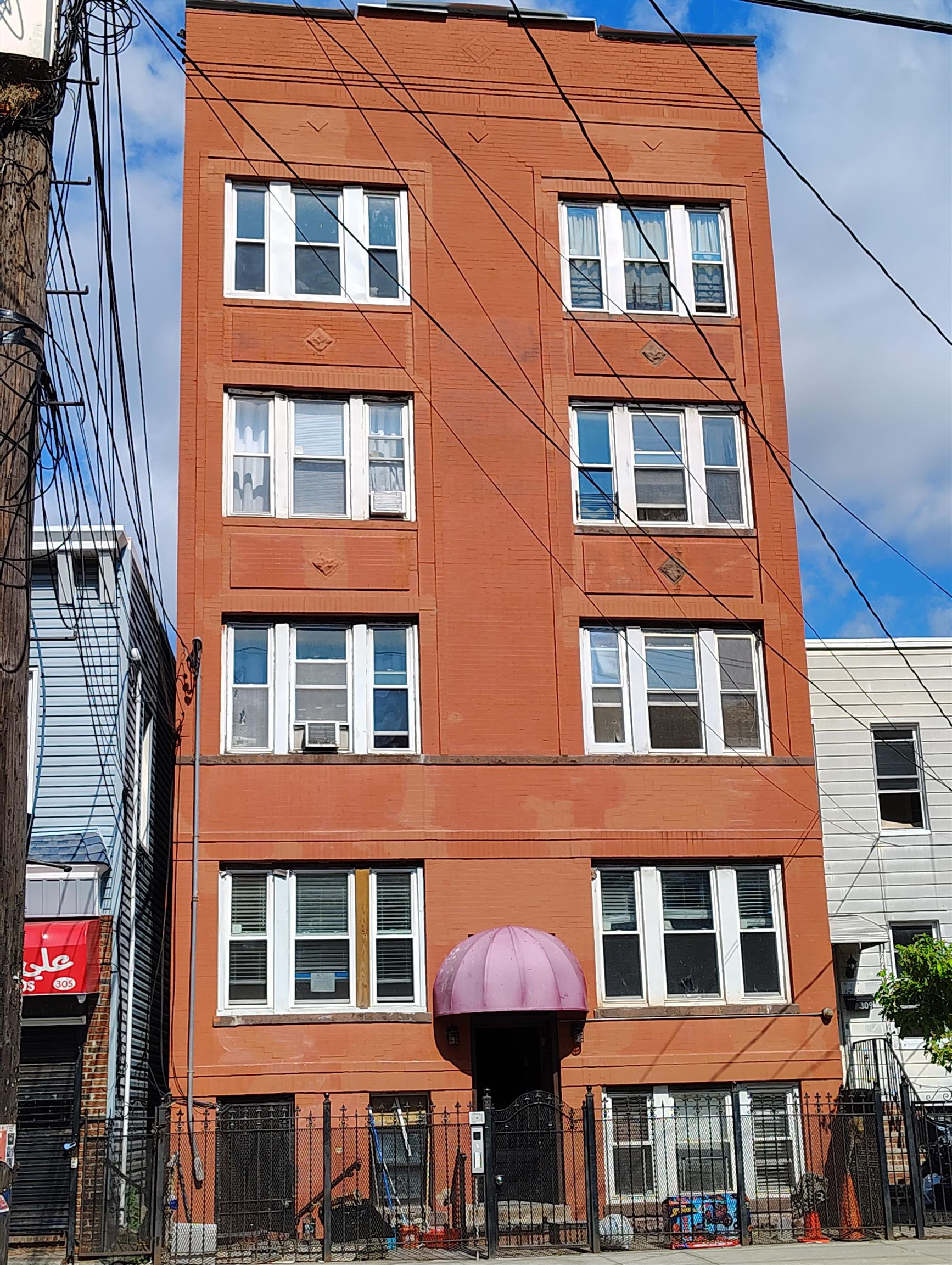 # 250014903 - For Rent in JERSEY CITY - Journal Square NJ