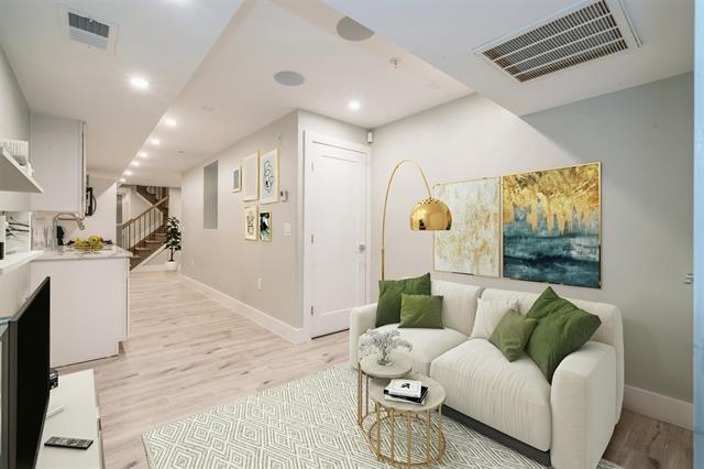 # 250014907 - For Rent in JERSEY CITY - Heights NJ