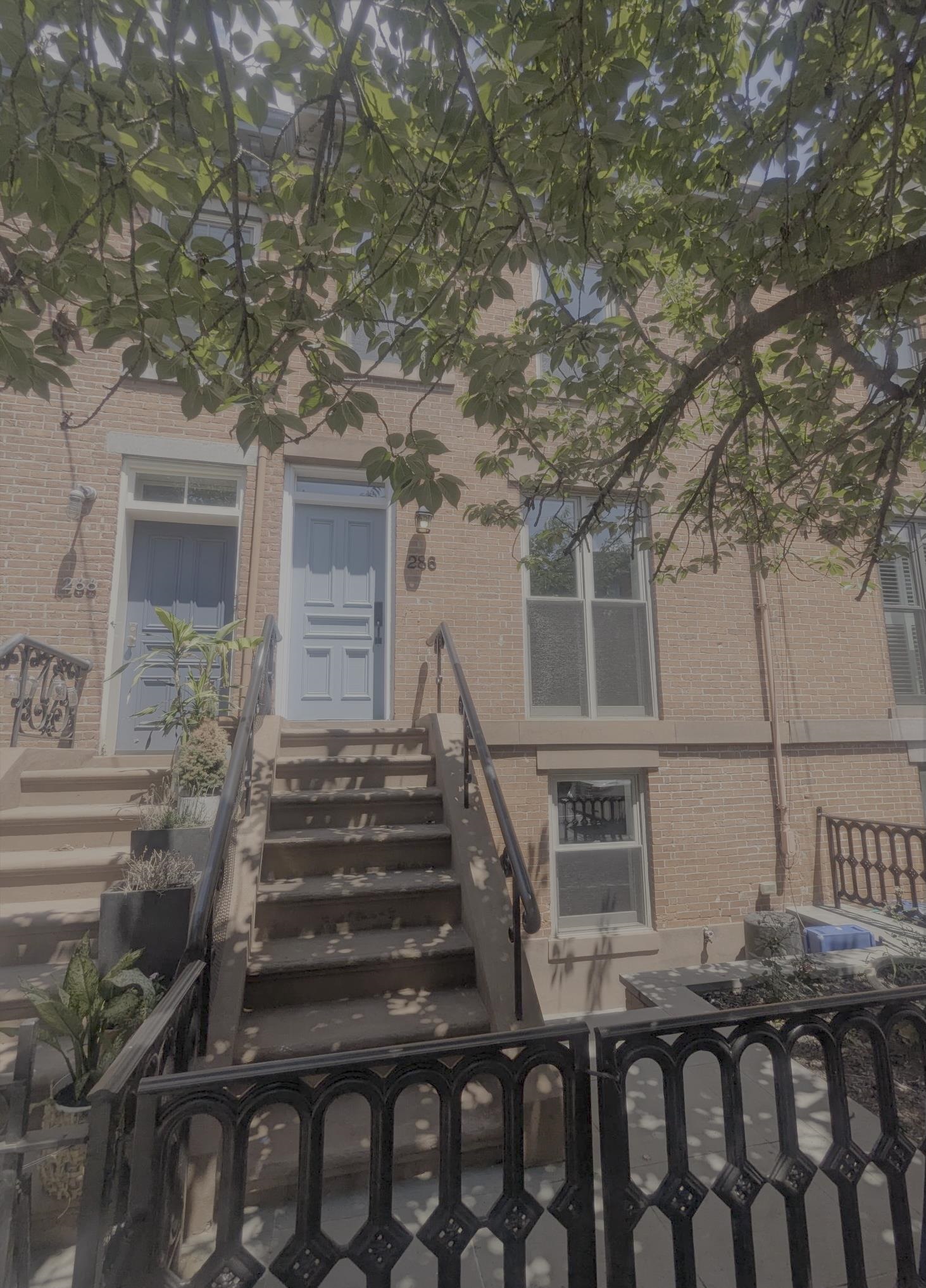 # 250014913 - For Rent in JERSEY CITY - Downtown NJ