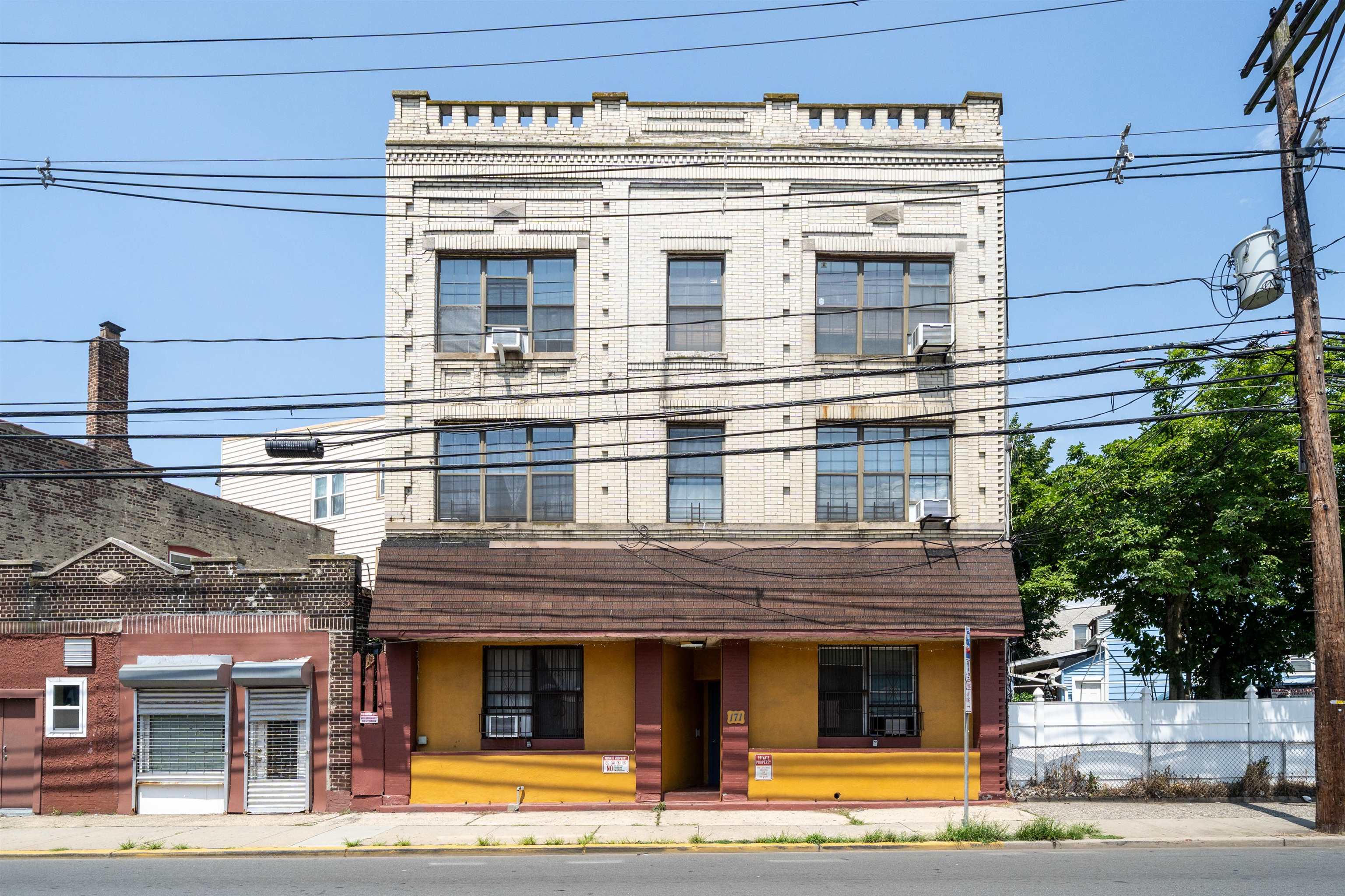 # 250014919 - For Rent in JERSEY CITY - Greenville NJ