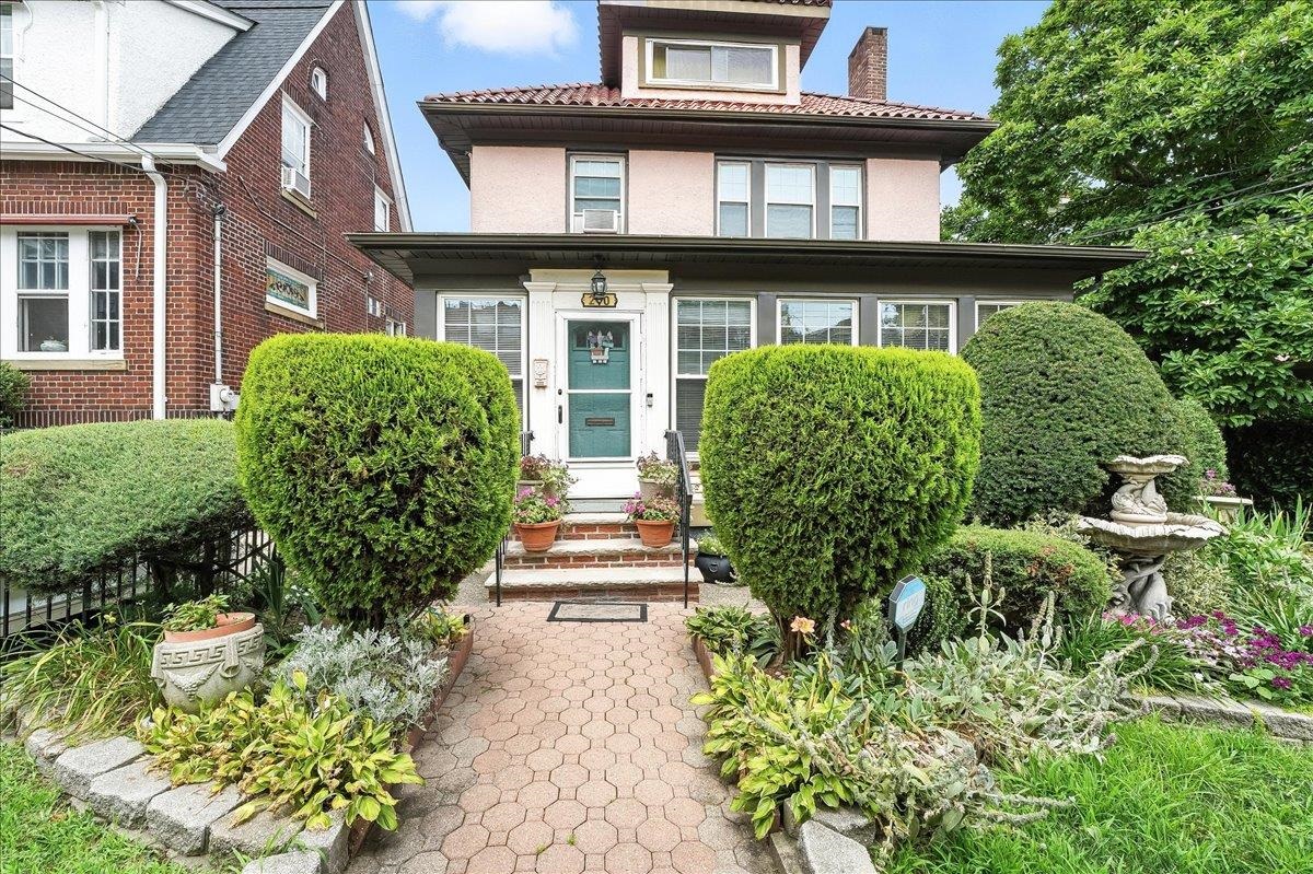 # 250014950 - For Rent in North Bergen NJ