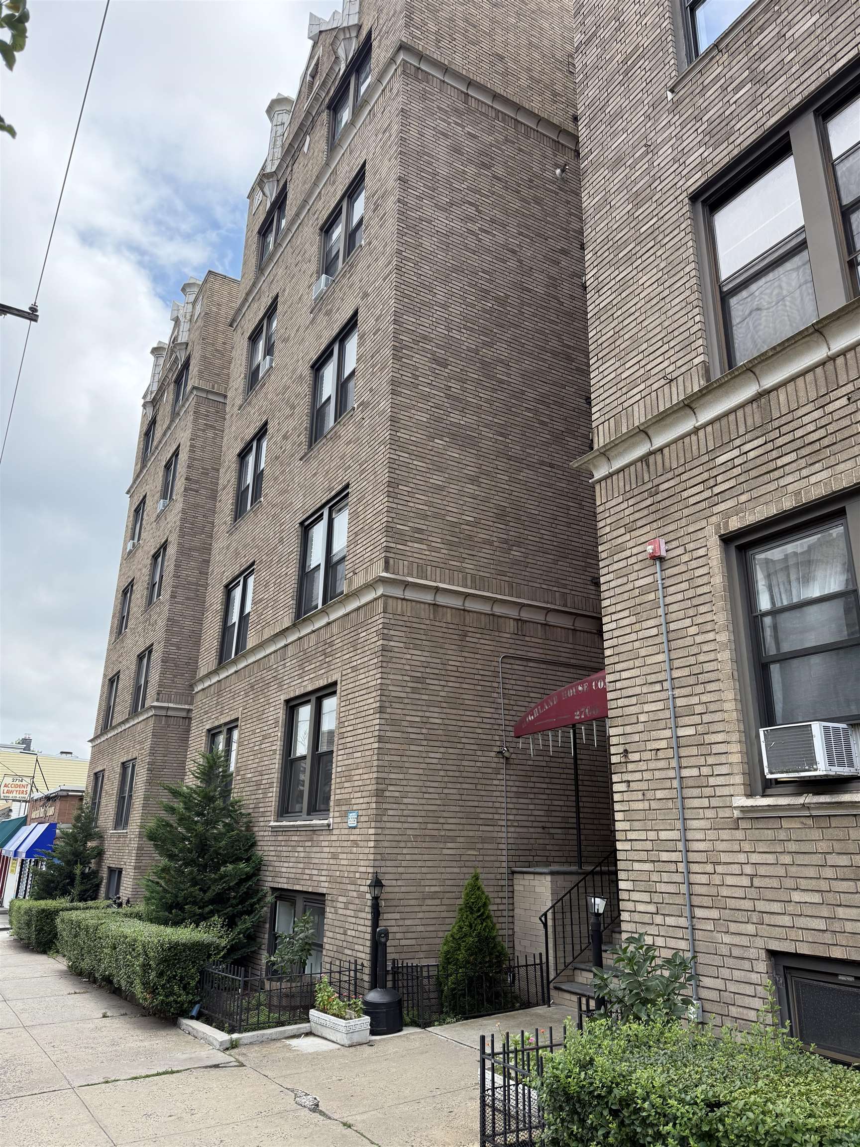 # 250014983 - For Rent in JERSEY CITY - Journal Square NJ