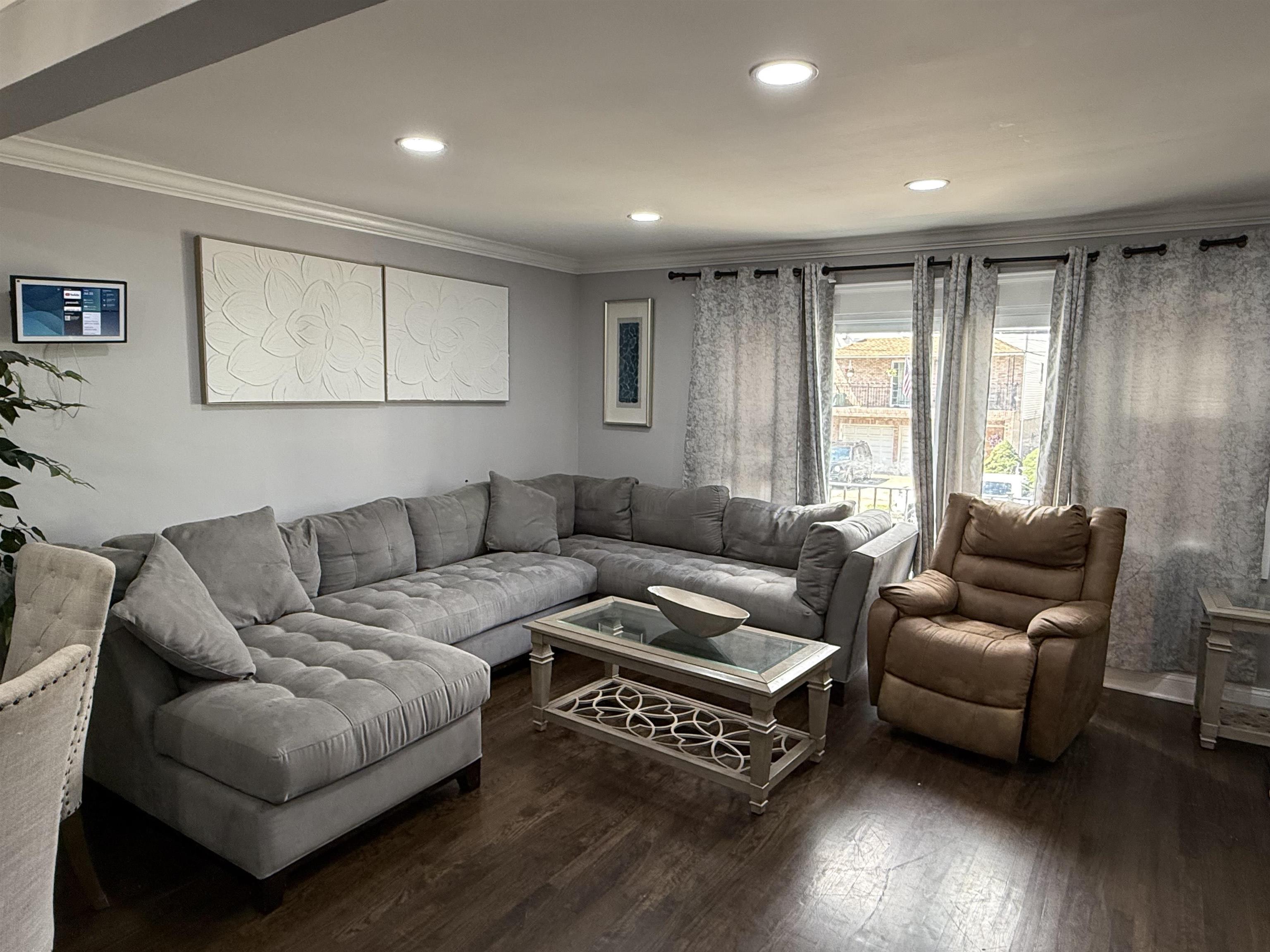 # 250015007 - For Rent in Bayonne NJ