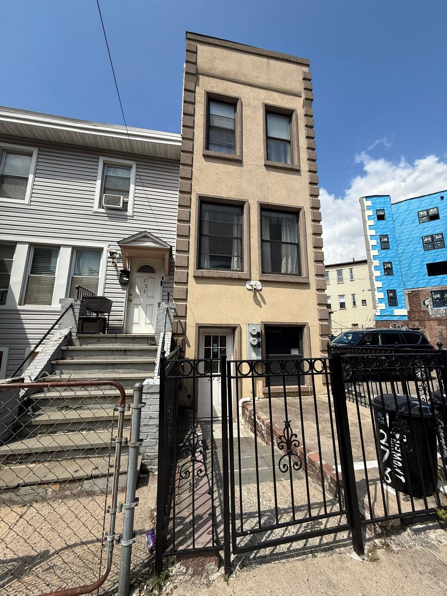 # 250015022 - For Rent in JERSEY CITY - Journal Square NJ