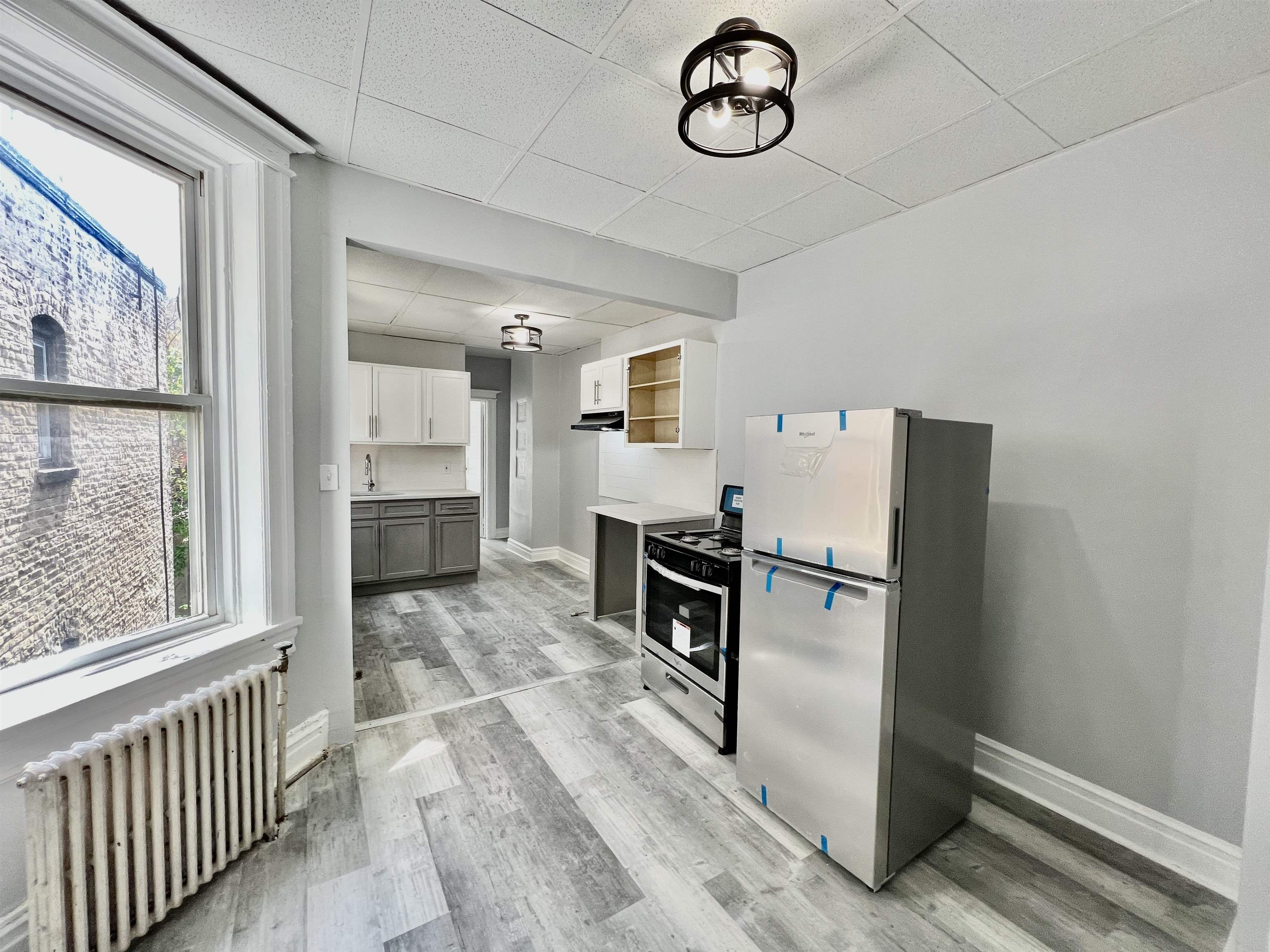 # 250015041 - For Rent in JERSEY CITY - Journal Square NJ