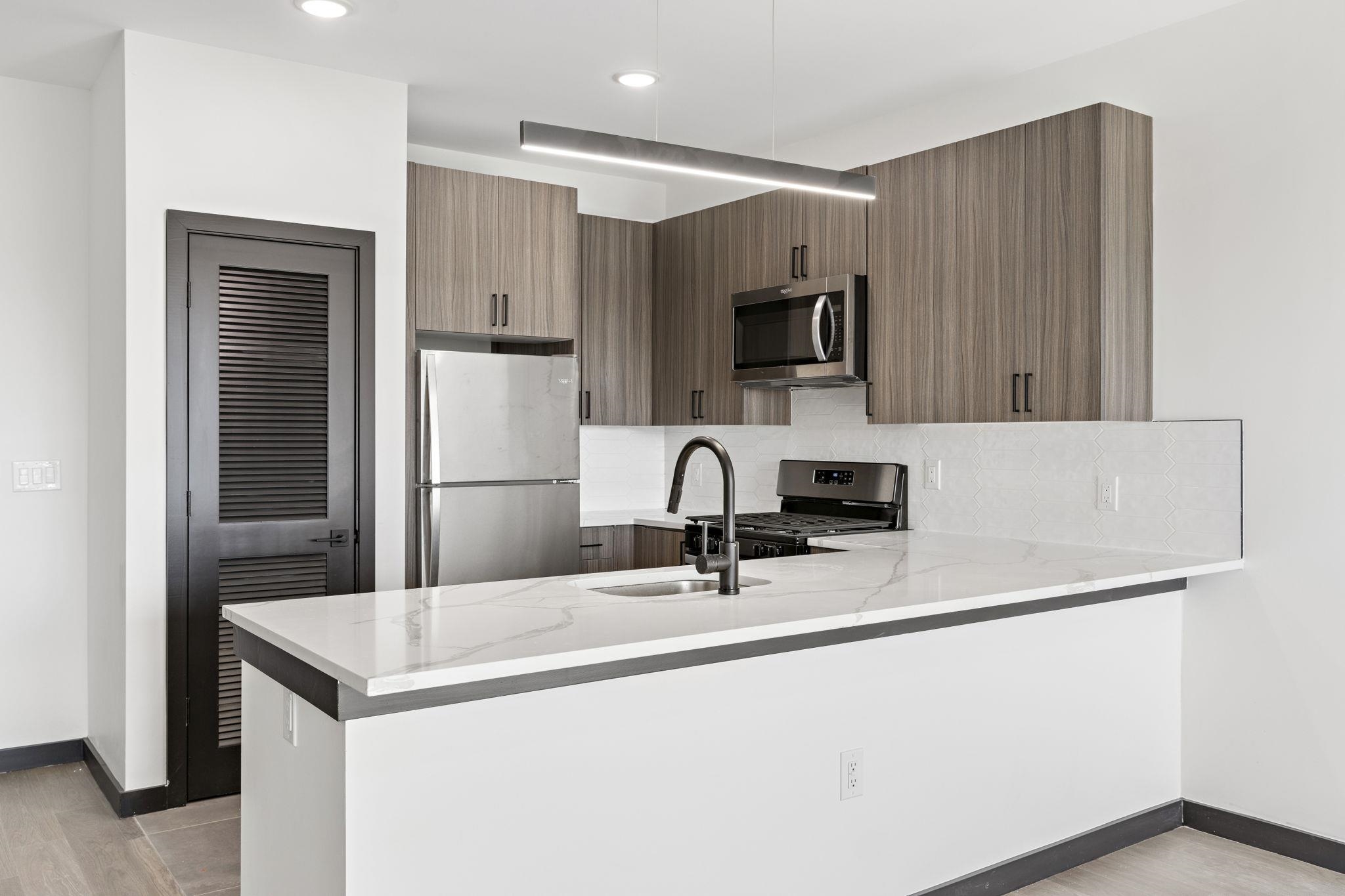 # 250015069 - For Rent in JERSEY CITY - Bergen-Lafayett NJ