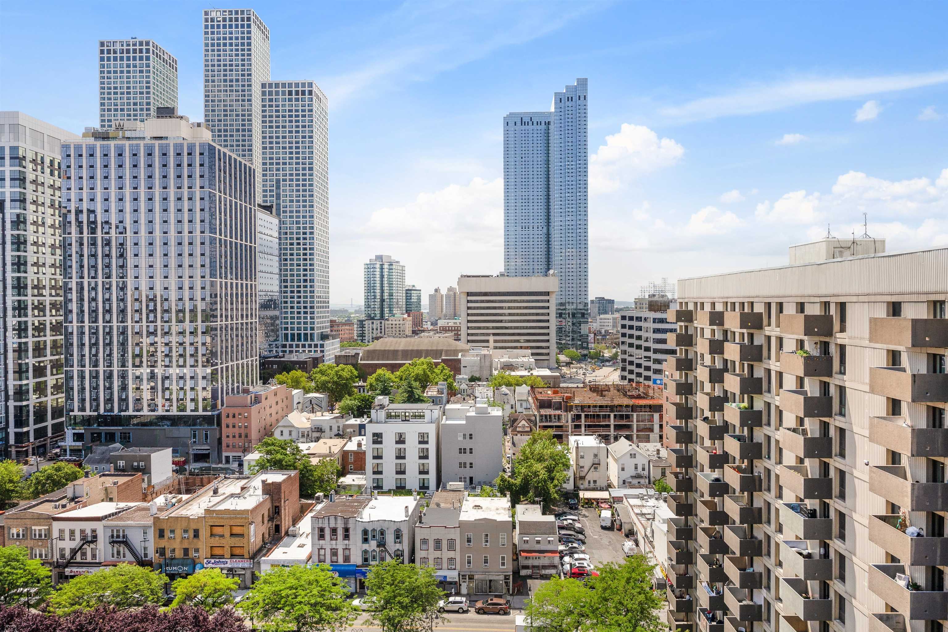 # 250015094 - For Rent in JERSEY CITY - Journal Square NJ