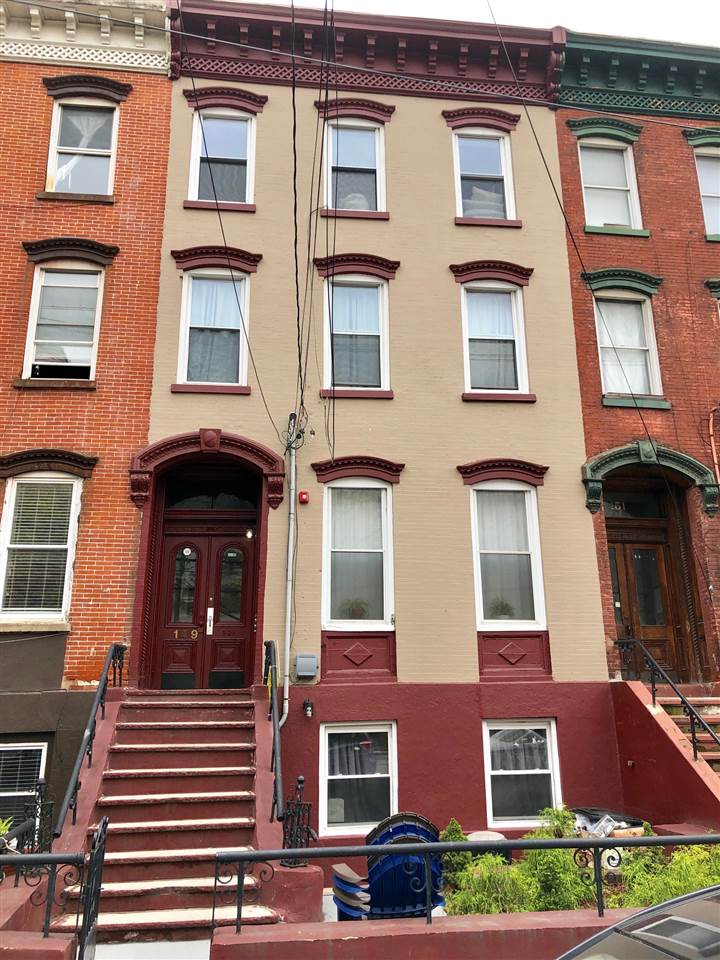# 250015119 - For Rent in JERSEY CITY - Downtown NJ