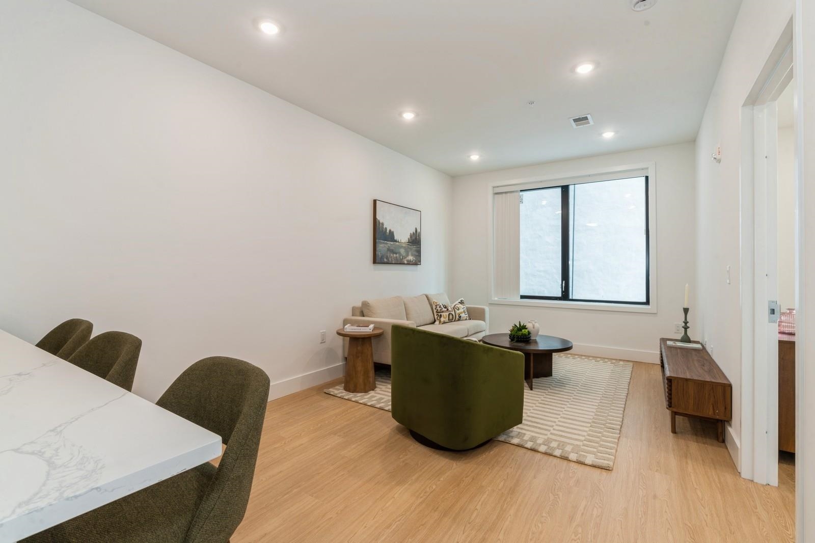 # 250015170 - For Rent in JERSEY CITY - Journal Square NJ