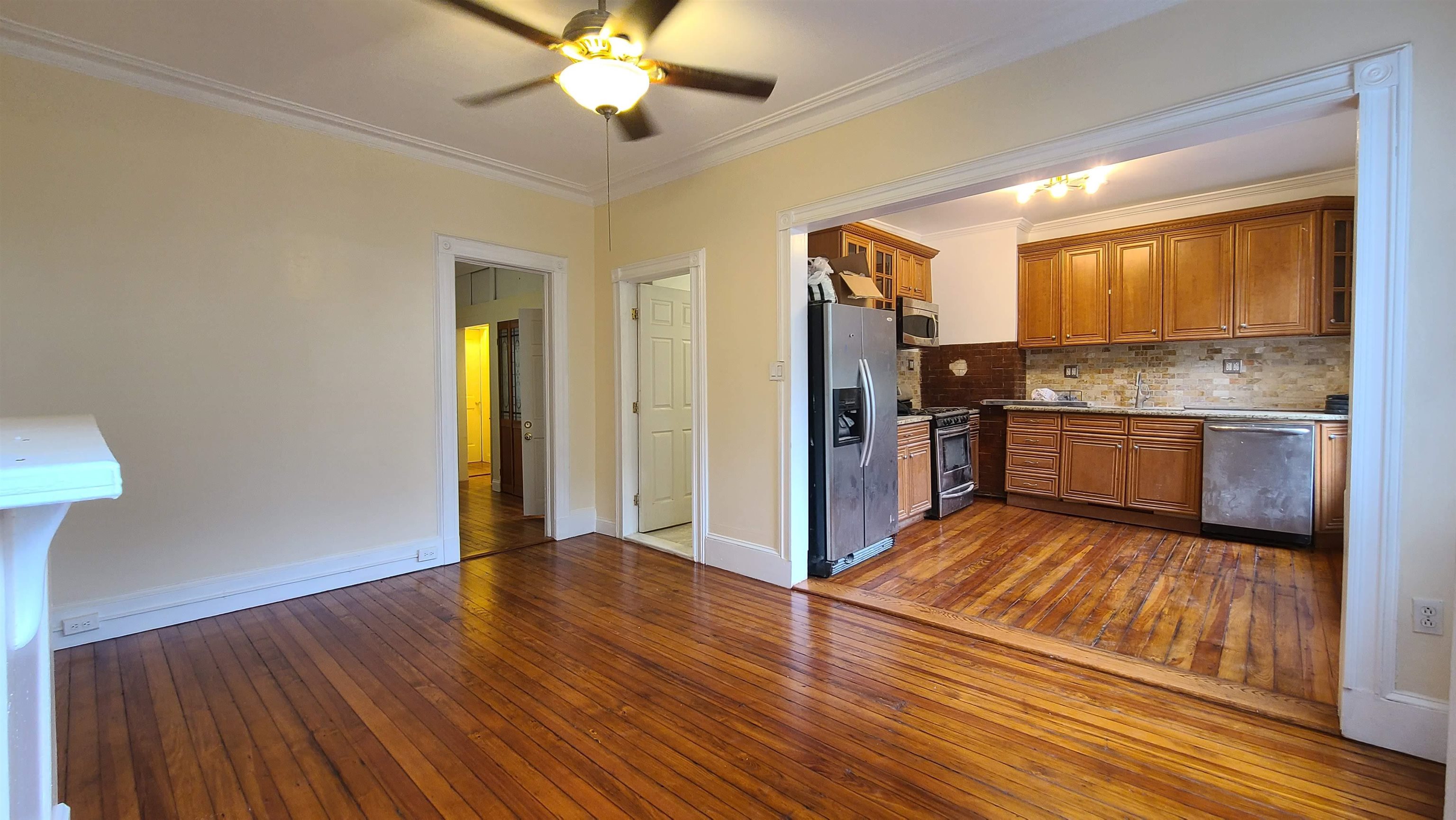 # 250015204 - For Rent in Weehawken NJ