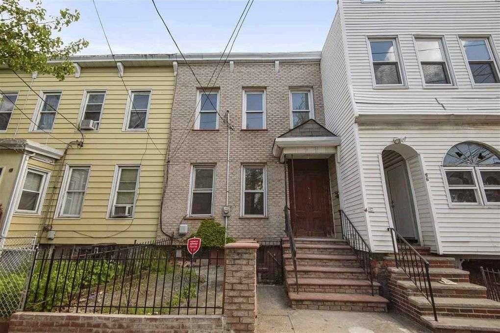 # 250015224 - For Rent in JERSEY CITY - Bergen-Lafayett NJ