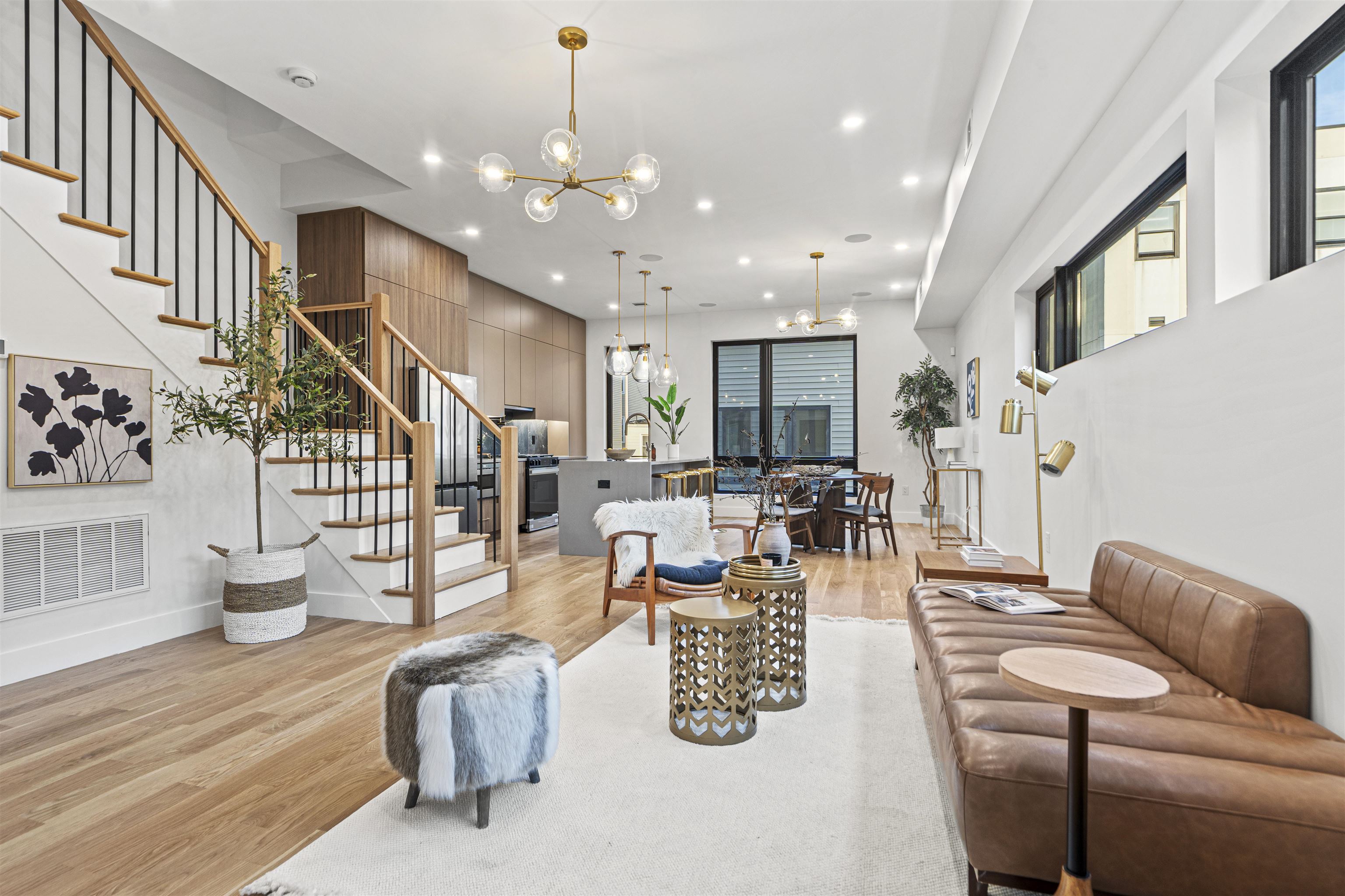 # 250015247 - For Rent in JERSEY CITY - Heights NJ