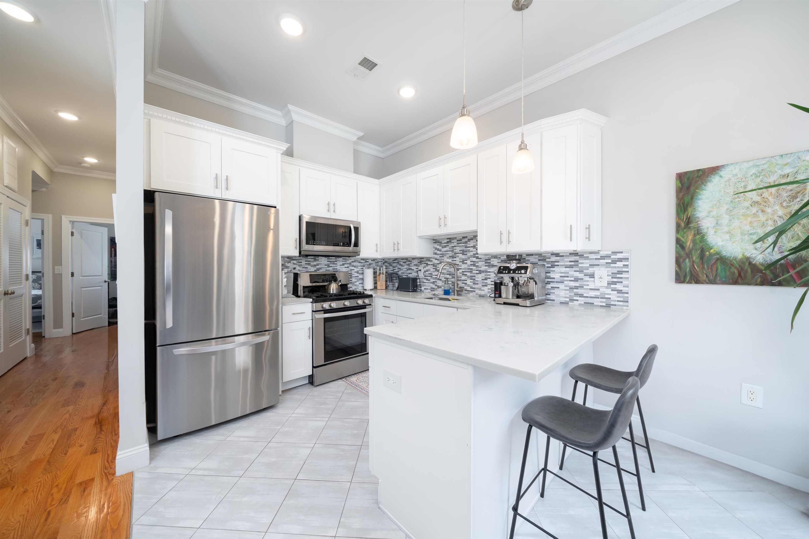 # 250015251 - For Rent in JERSEY CITY - Heights NJ