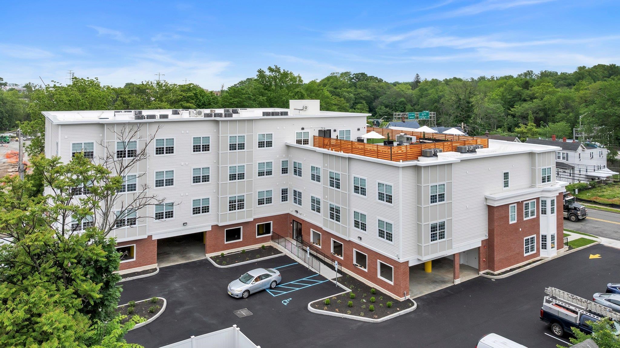 # 250015256 - For Rent in Morristown NJ