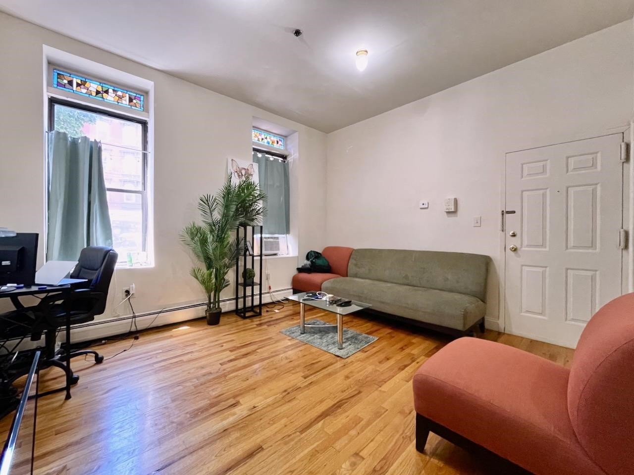 # 250015260 - For Rent in Hoboken NJ