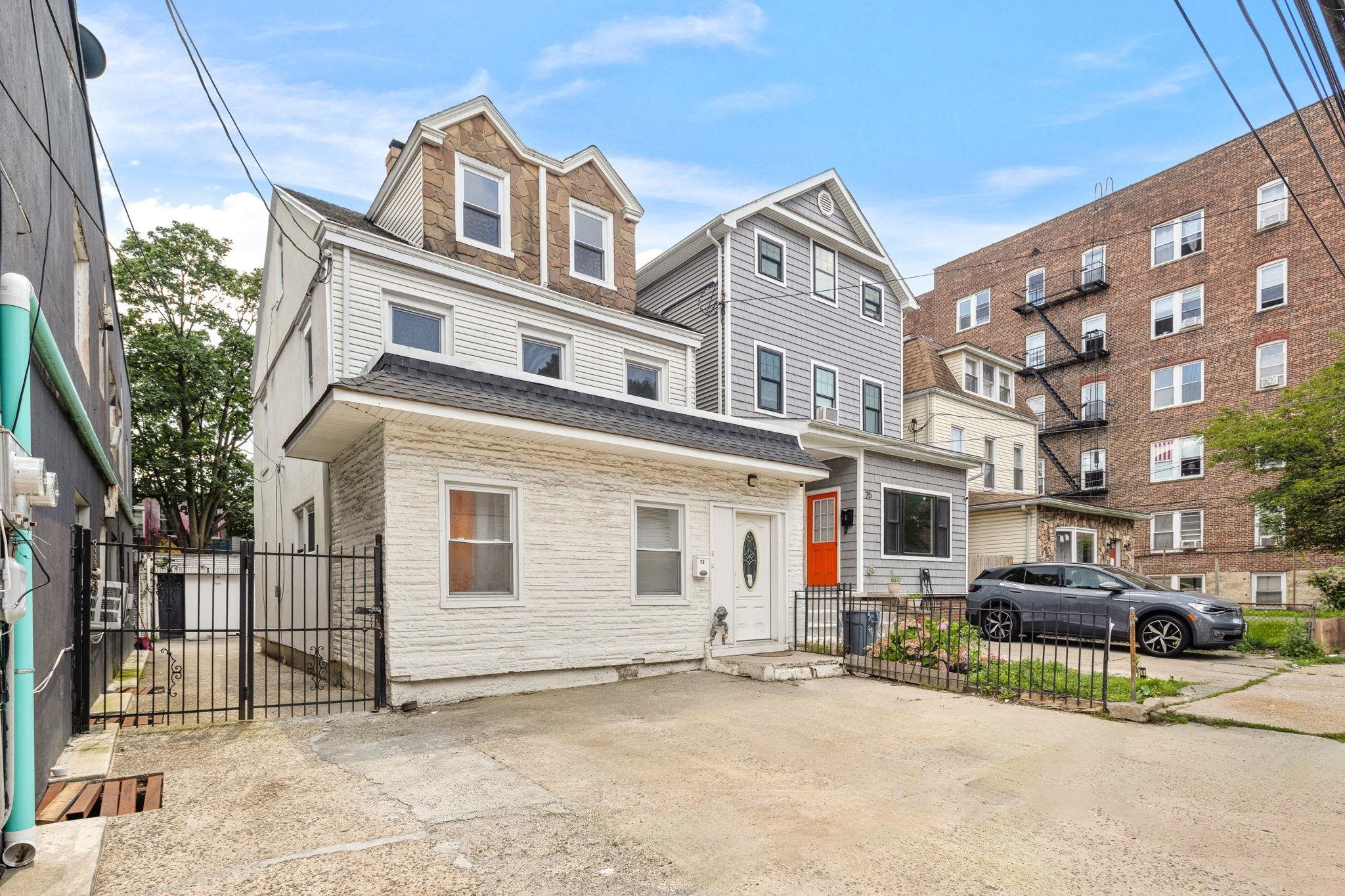 # 250015310 - For Rent in JERSEY CITY - Journal Square NJ