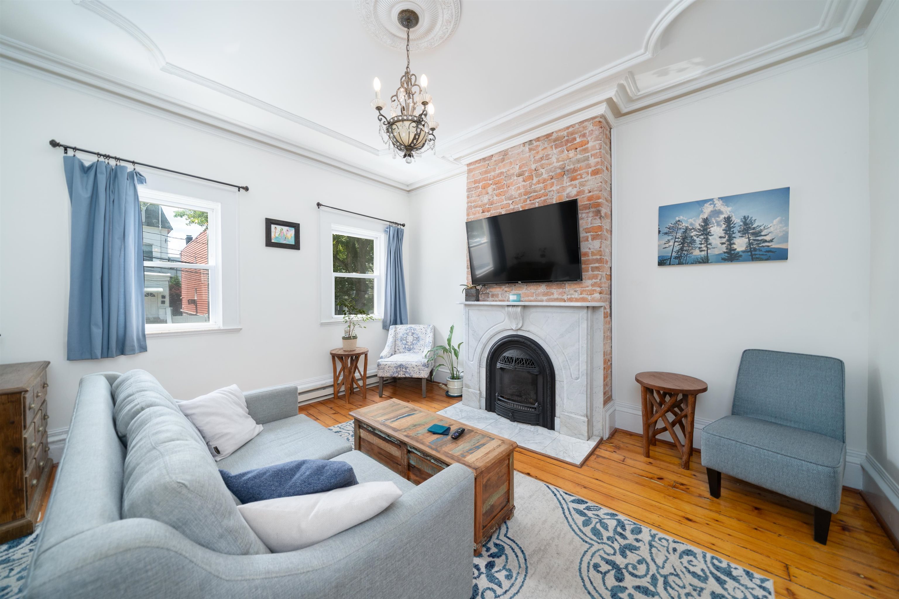 # 250015321 - For Rent in JERSEY CITY - Journal Square NJ