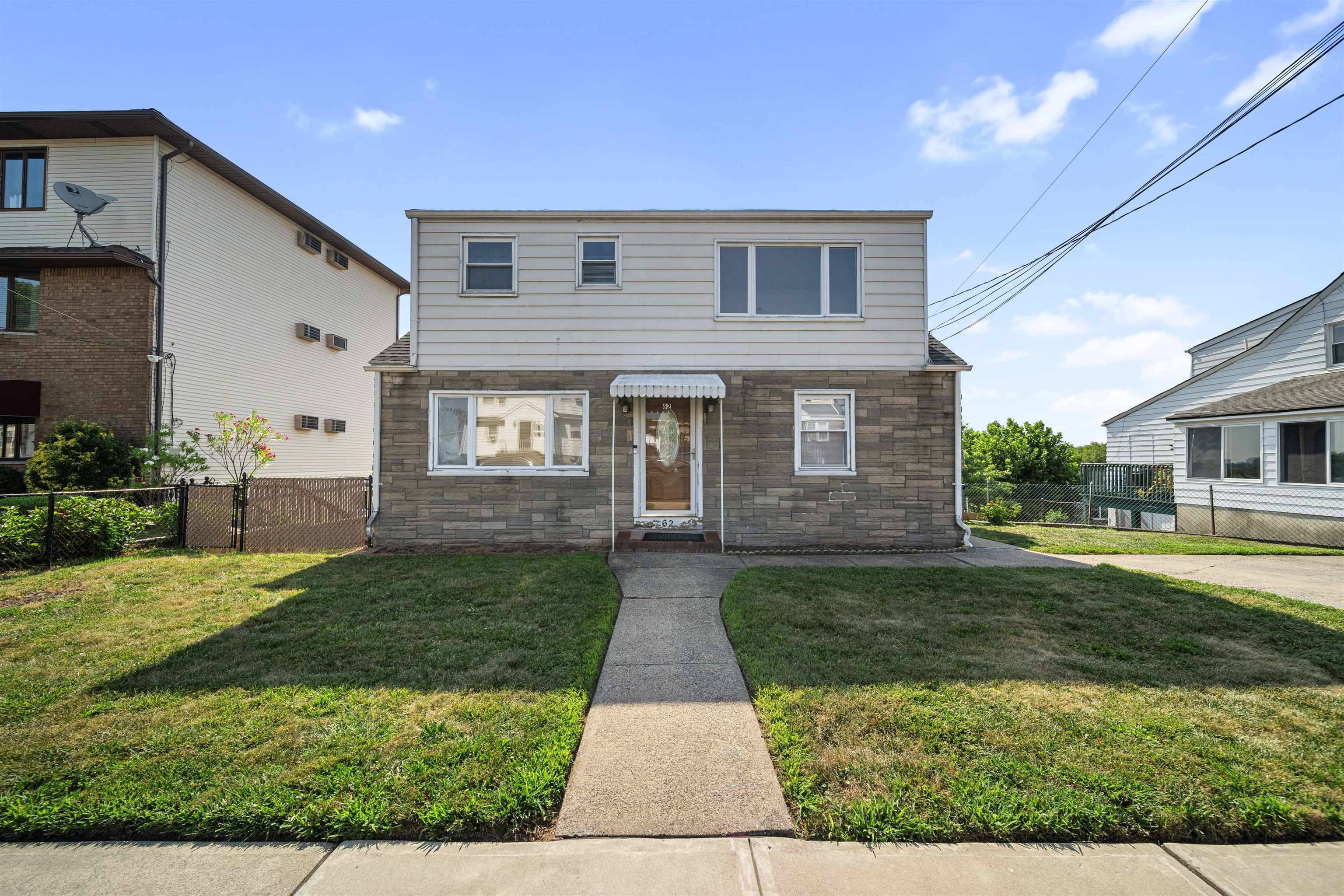 # 250015322 - For Rent in Lodi NJ