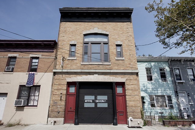 # 250015343 - For Rent in JERSEY CITY - Heights NJ