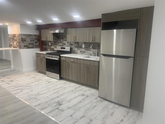 # 250015352 - For Rent in JERSEY CITY - Heights NJ